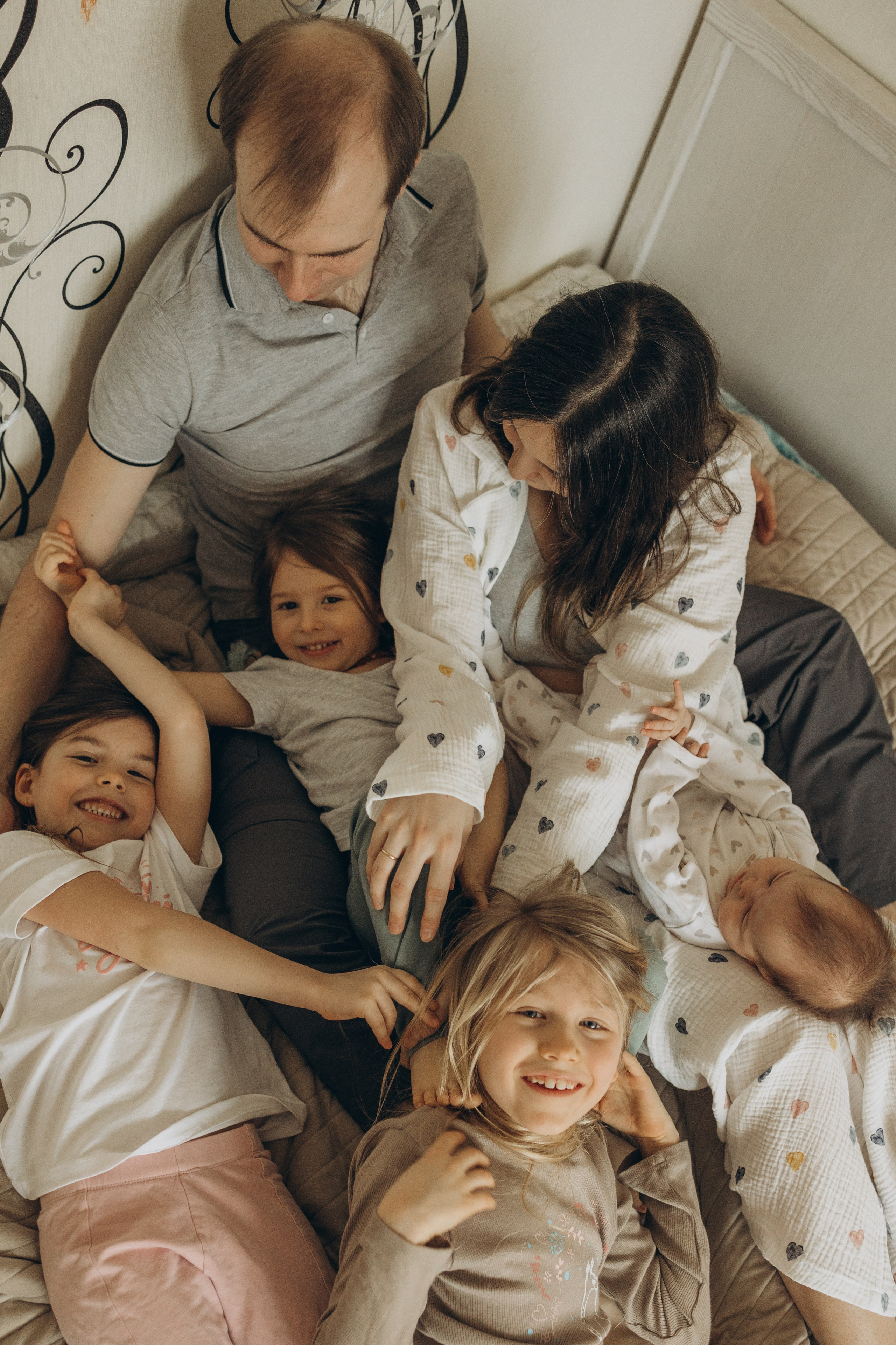 Эля, Вася, Алиса, Ева, Мира и Яся. Семейный фотограф в Москве Виктория Ястребинская