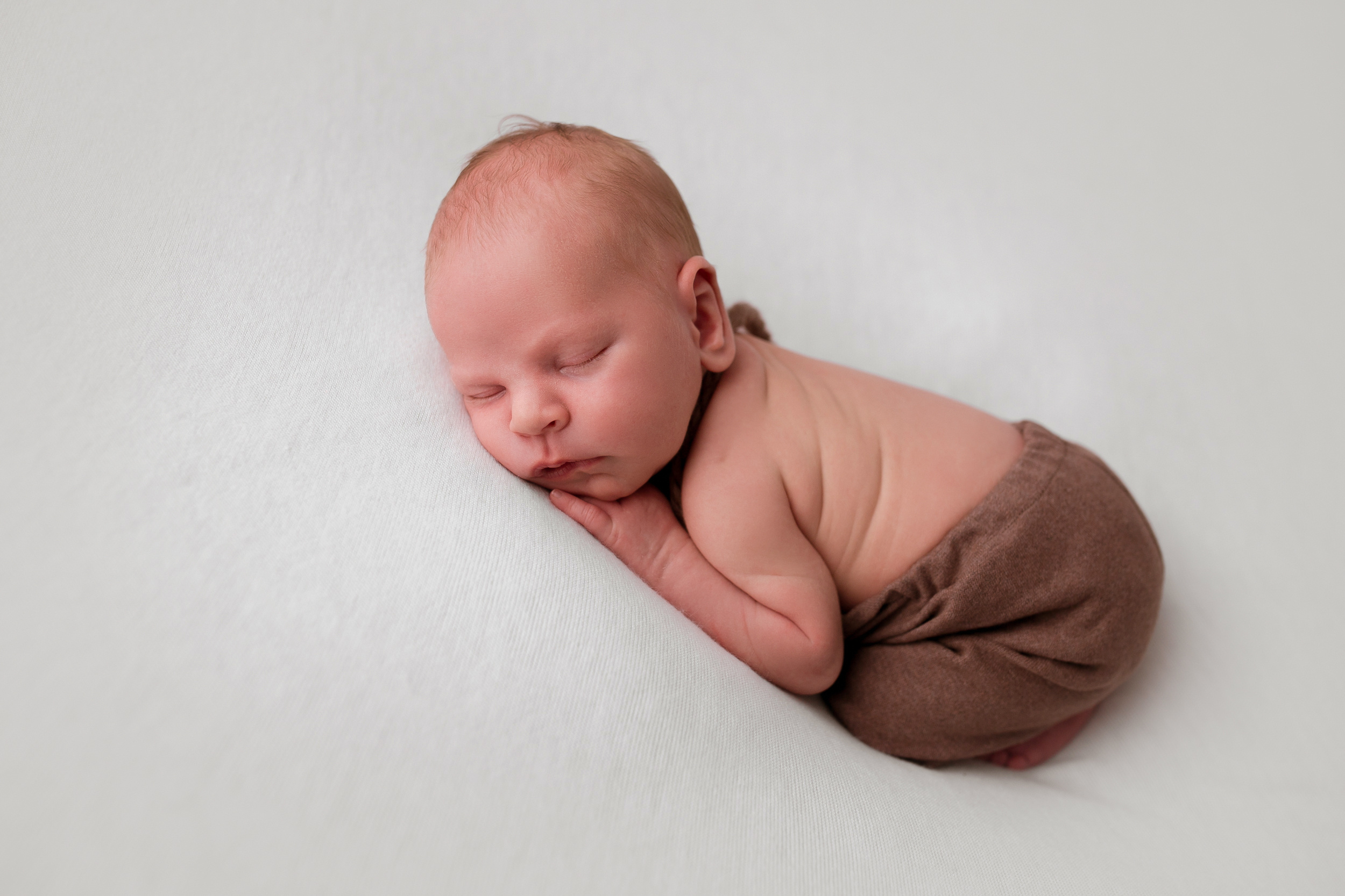 Марк 2 недели. Фотограф новорожденных Екатеринбург