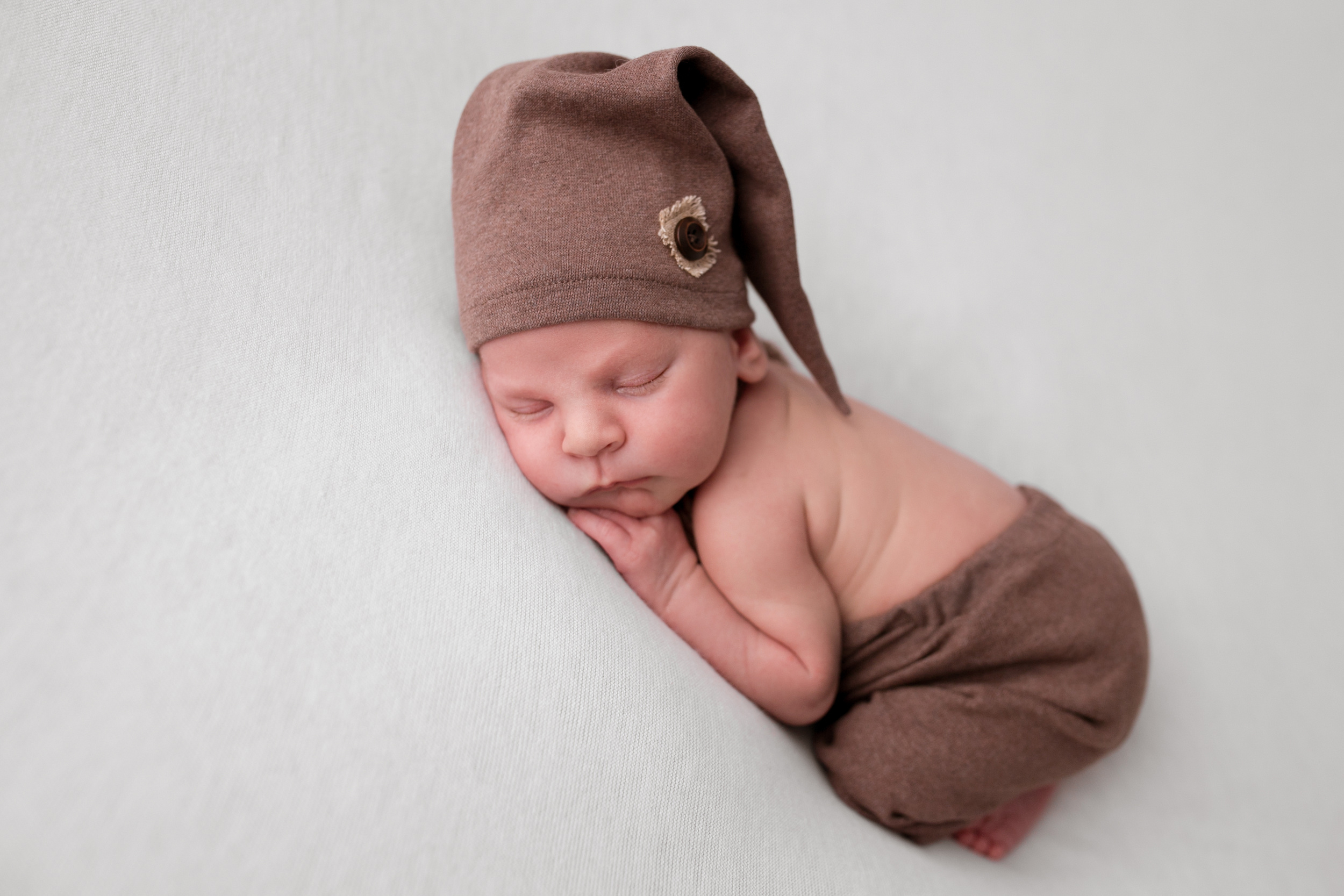 Марк 2 недели. Фотограф новорожденных Екатеринбург
