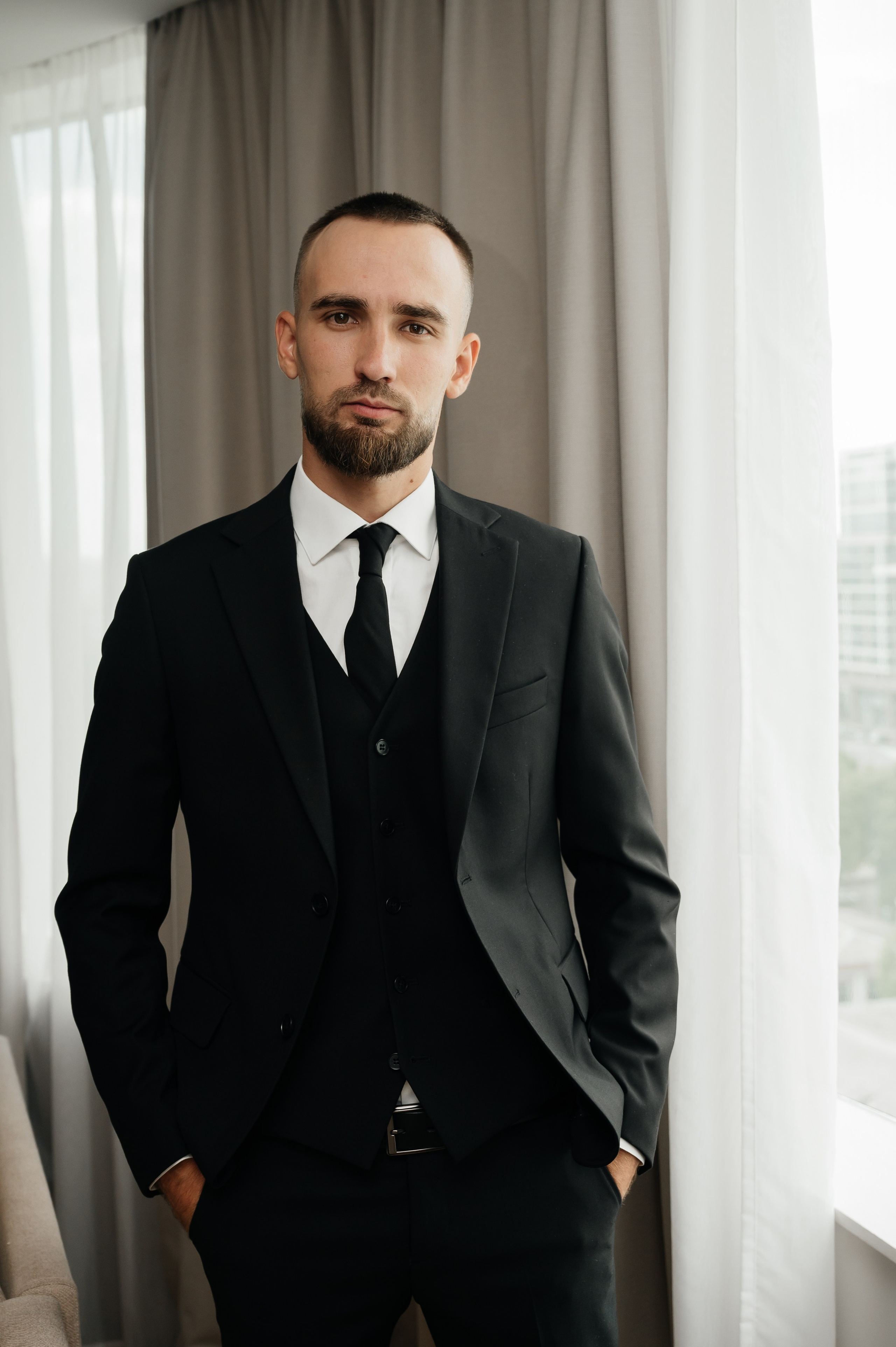 Свадьба (утро в отеле). Свадебный и семейный фотограф в Краснодаре Алина Мельник