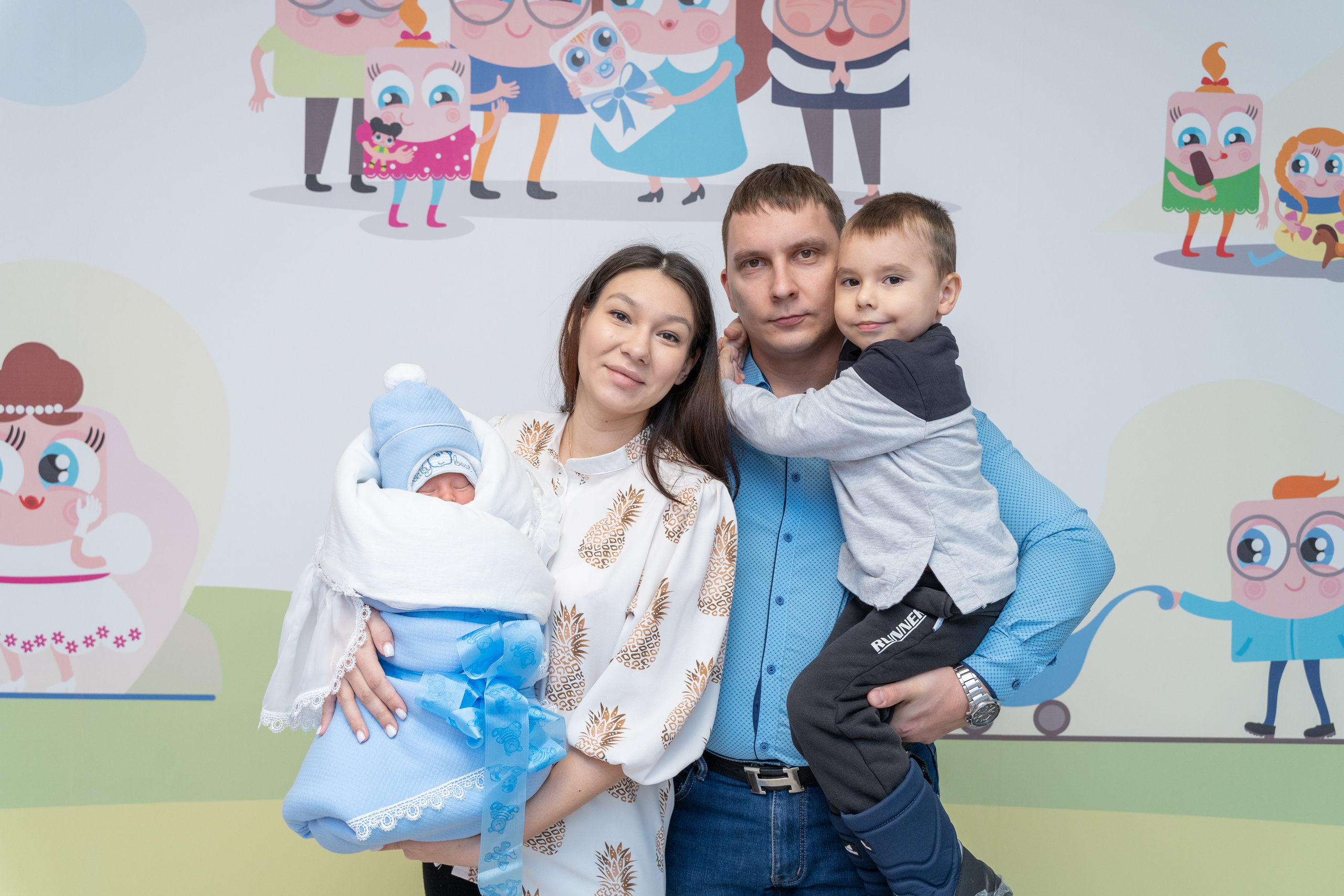 Выписки из роддома. Школьный фотограф в Кемерово Мелещенко Анна