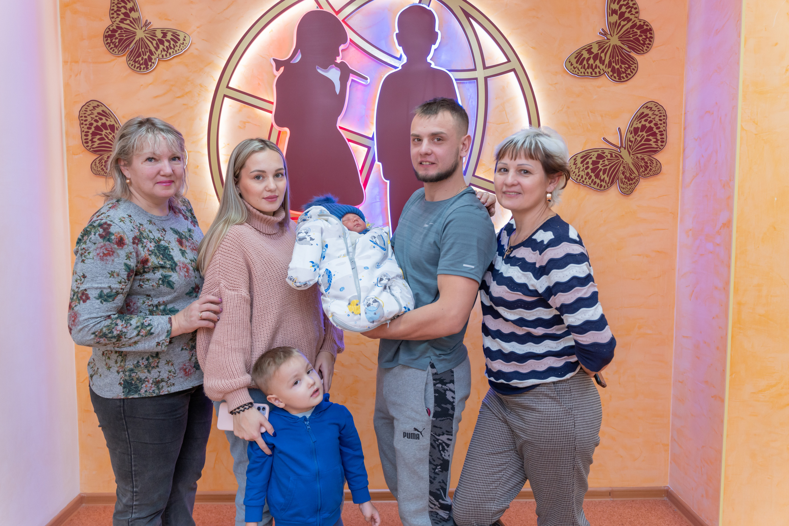 Выписки из роддома. Школьный фотограф в Кемерово Мелещенко Анна