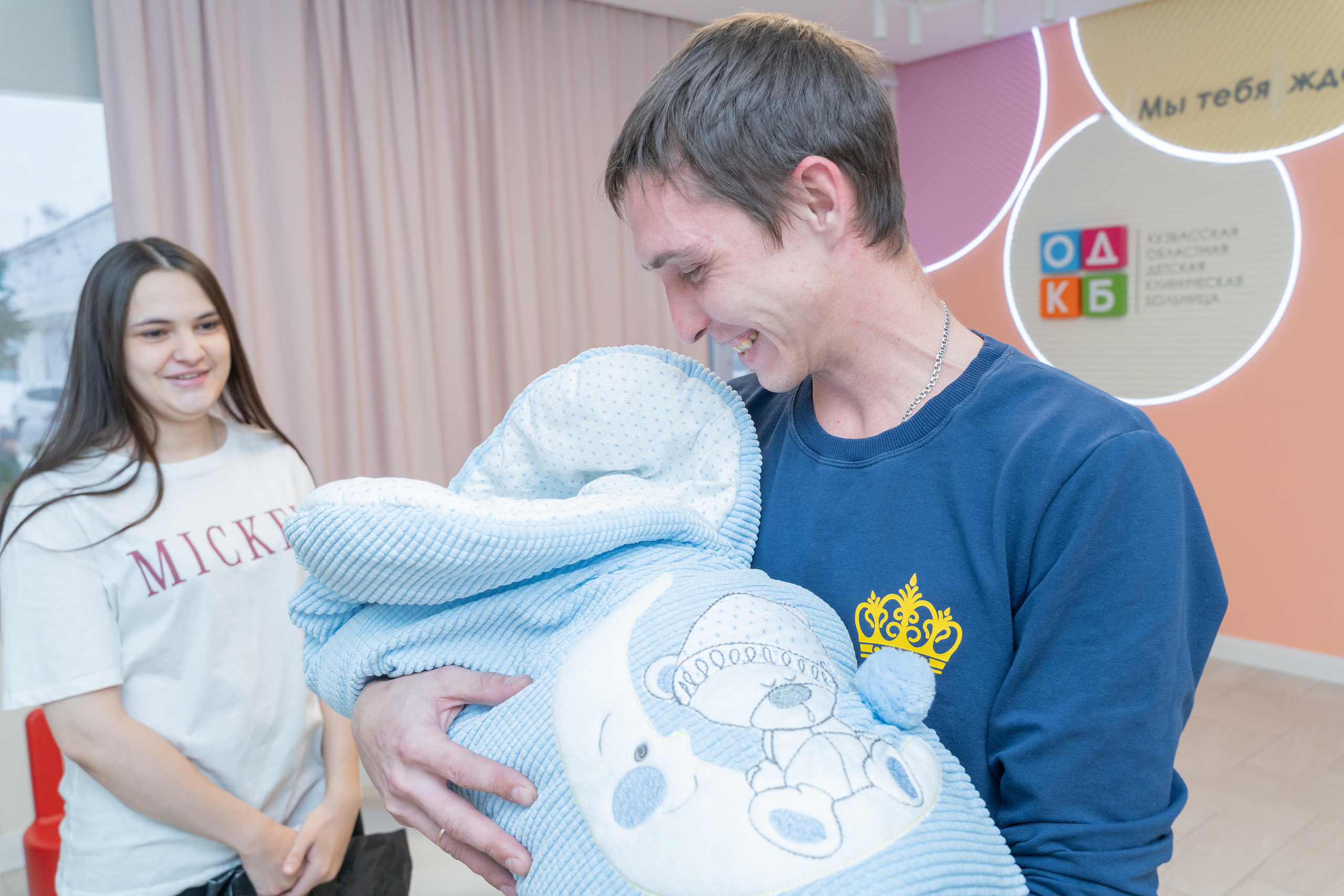 Выписки из роддома. Школьный фотограф в Кемерово Мелещенко Анна