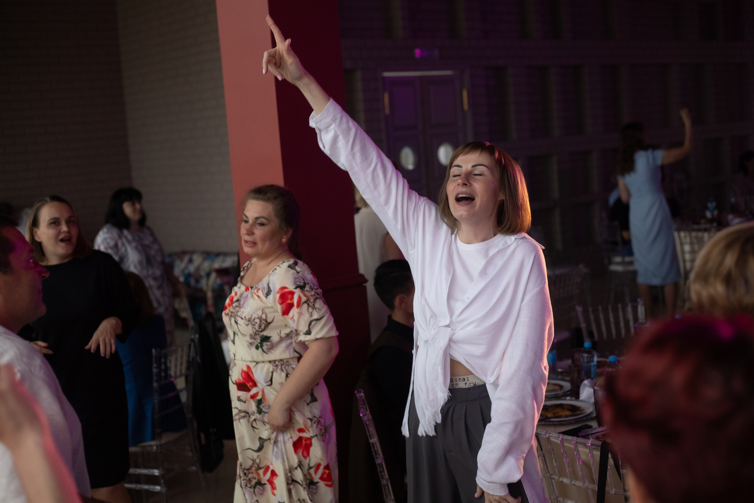 Выпускной в Винотеке. Свадебный и семейный фотограф в Сургуте и ХМАО Черепанова Наталья