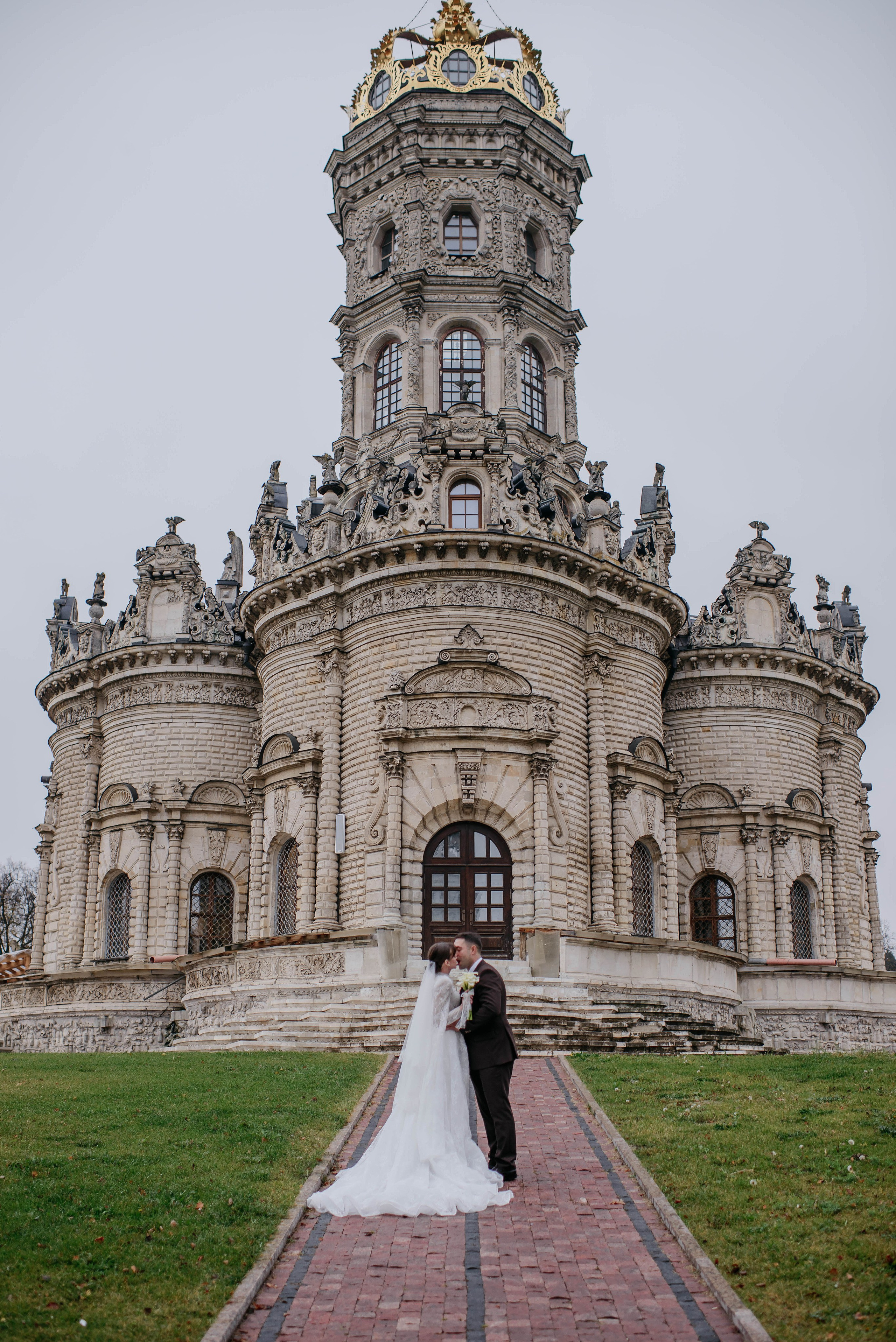 10.10.25 ретушь. Свадебный и семейный фотограф в г. Москва Ирина Гаврилова