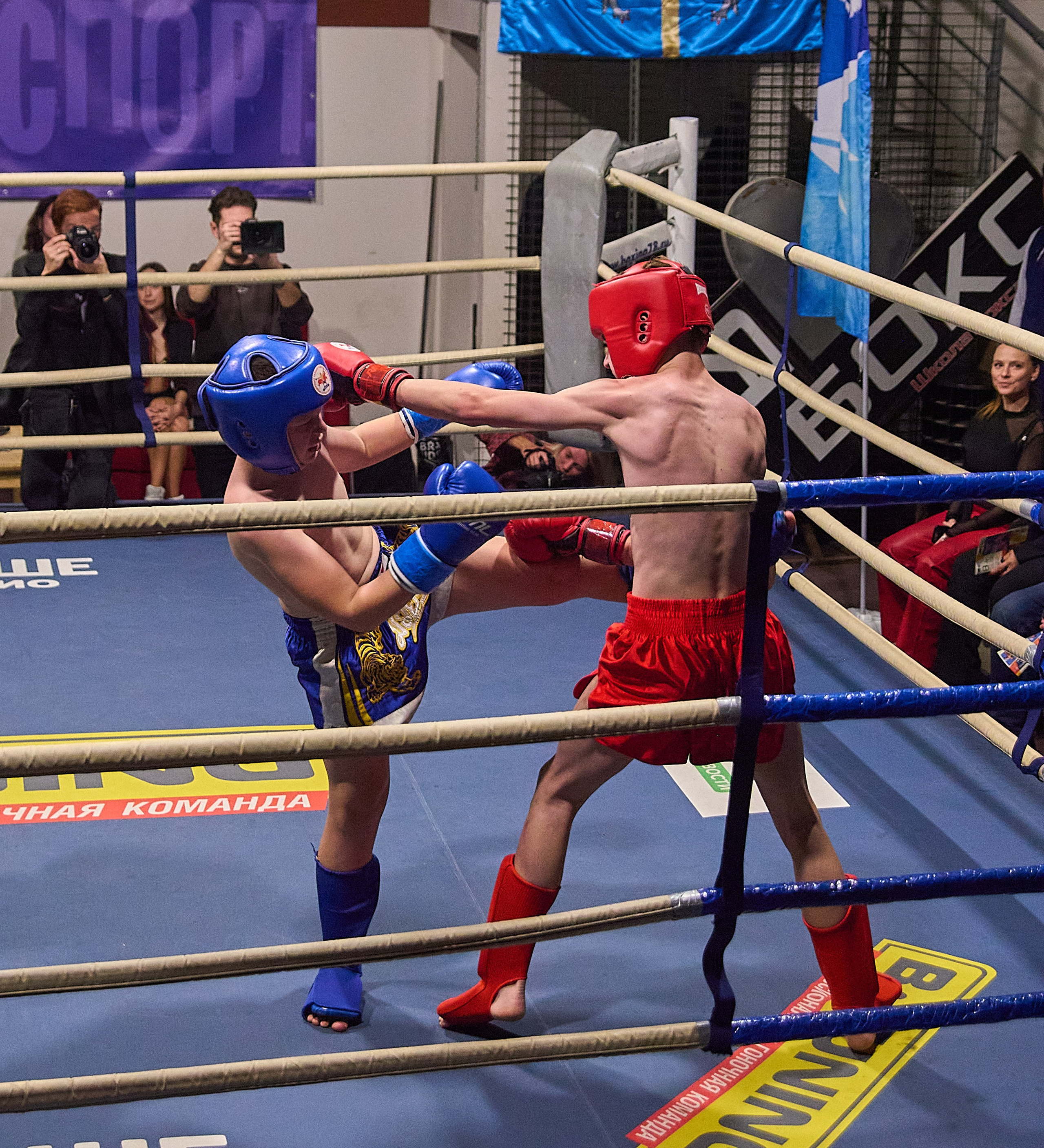 «Ультиматум удара» — бокс. Профессиональный спортивный фотограф в Санкт-Петербурге