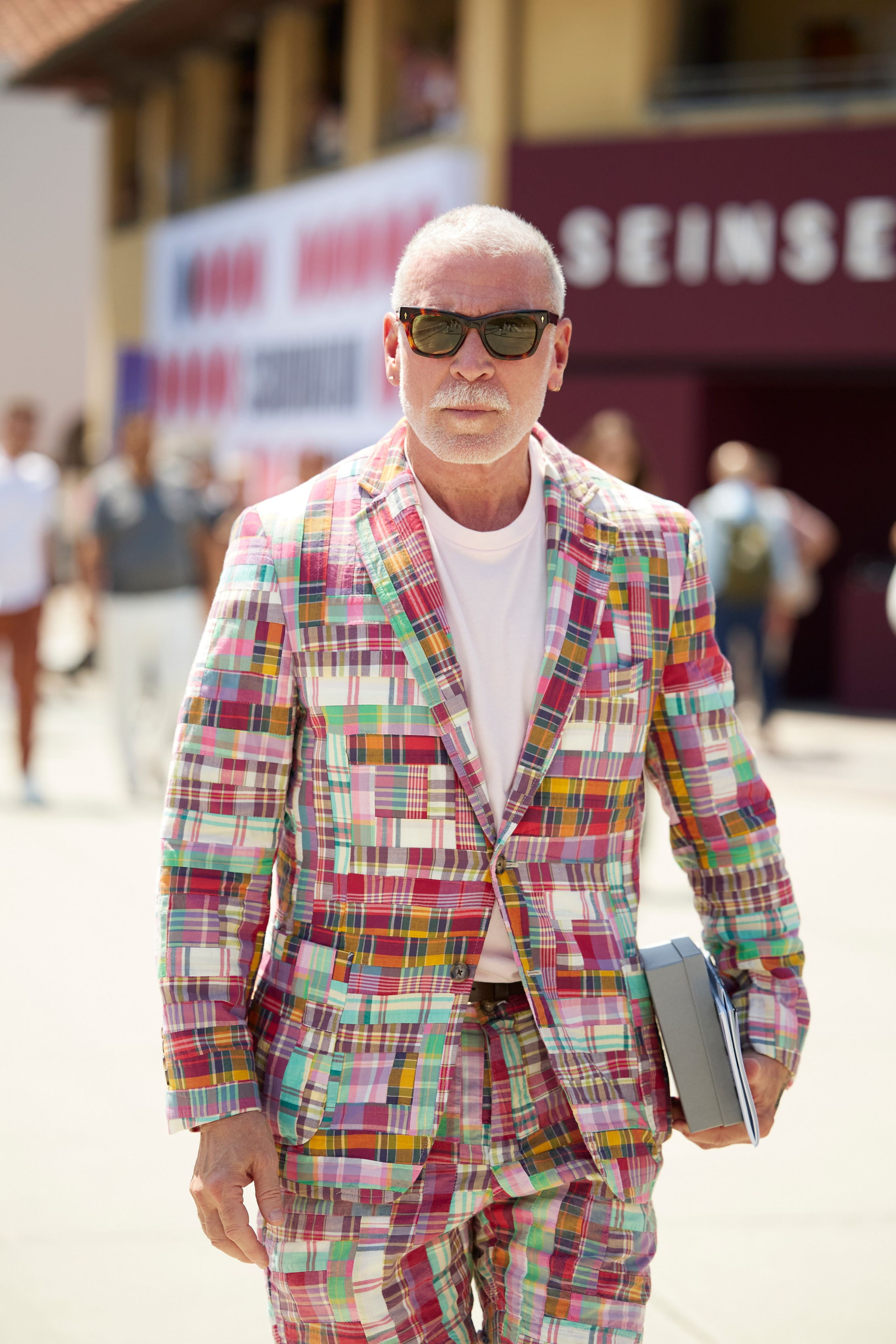 Piti Uomo 108 Day 2. Photographer in Milan Ivan Goncharov