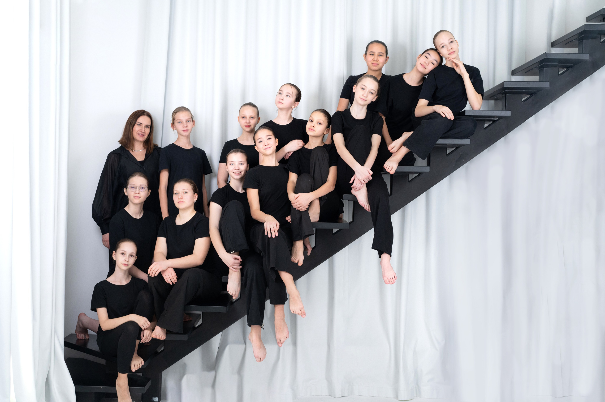 Выпускной альбом хореографичесского коллектива «Пилигрим». Фотограф новорожденных, семейный детский в Тюмени Татьяна Морозова