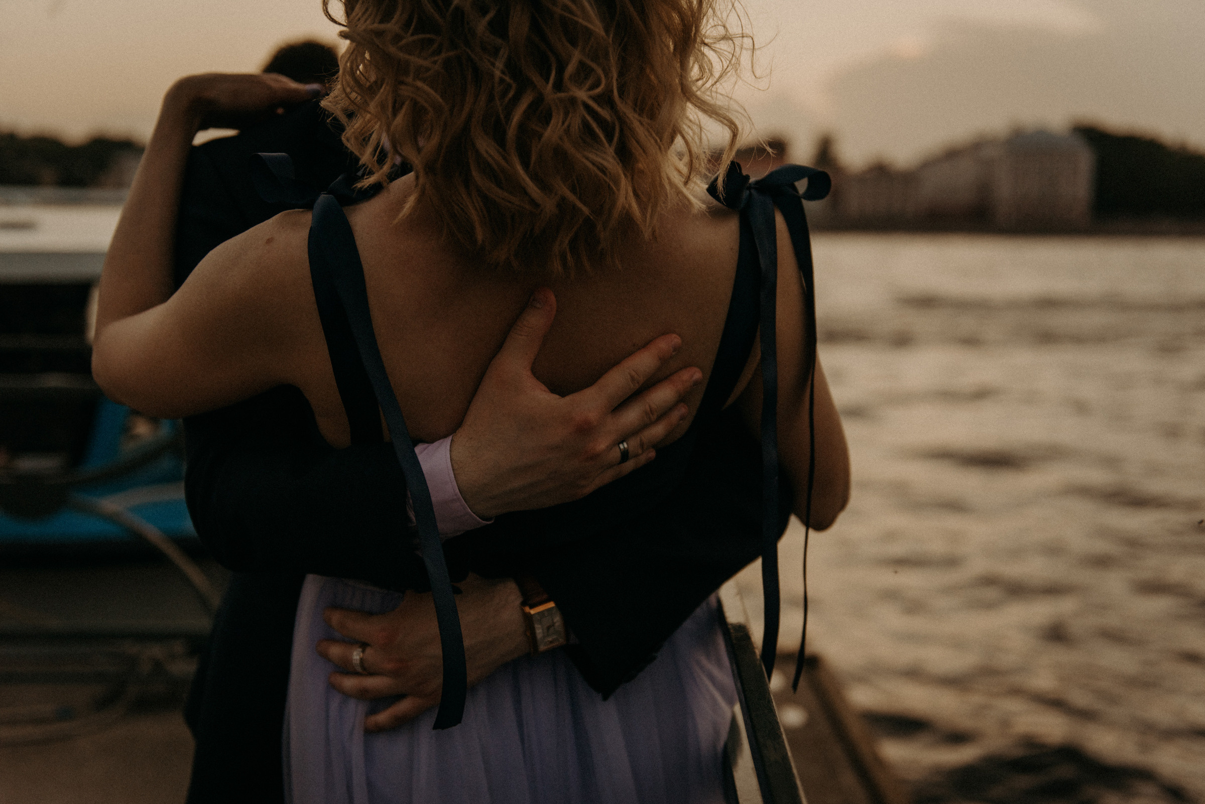 фотограф на свадьбу СПб, свадебная фотосессия на закате