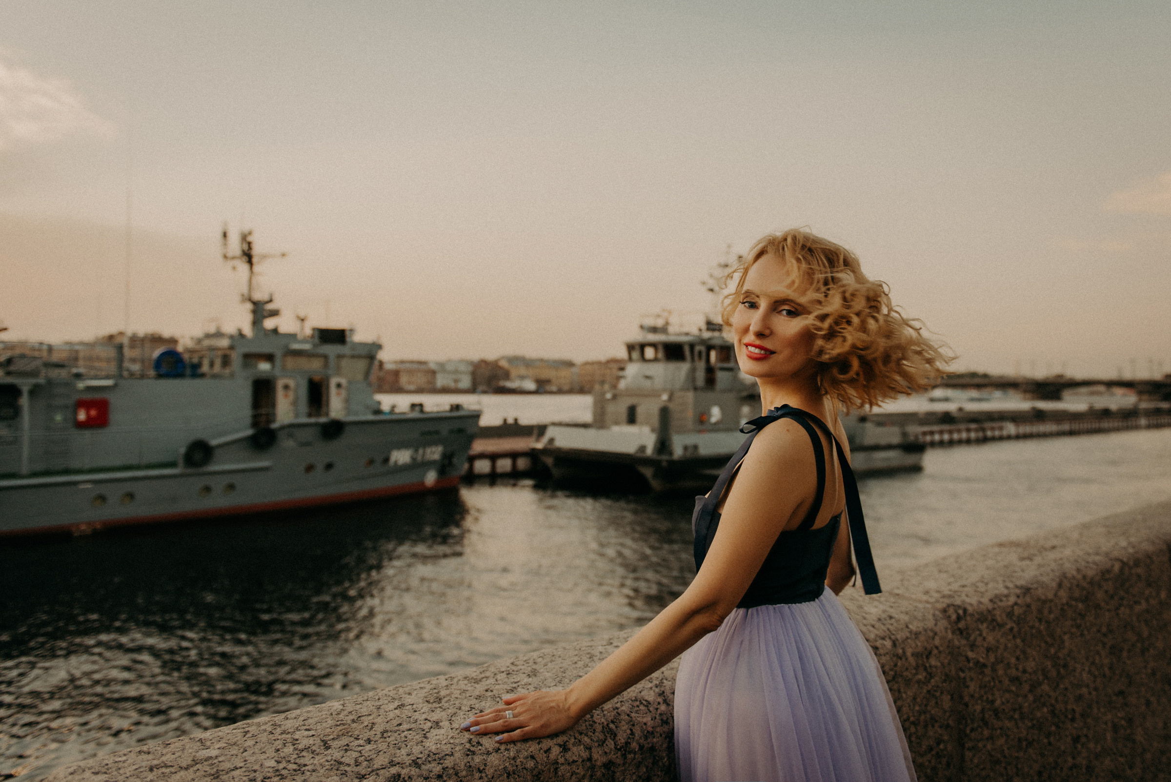 фотограф на свадьбу СПб, свадебная фотосессия на закате