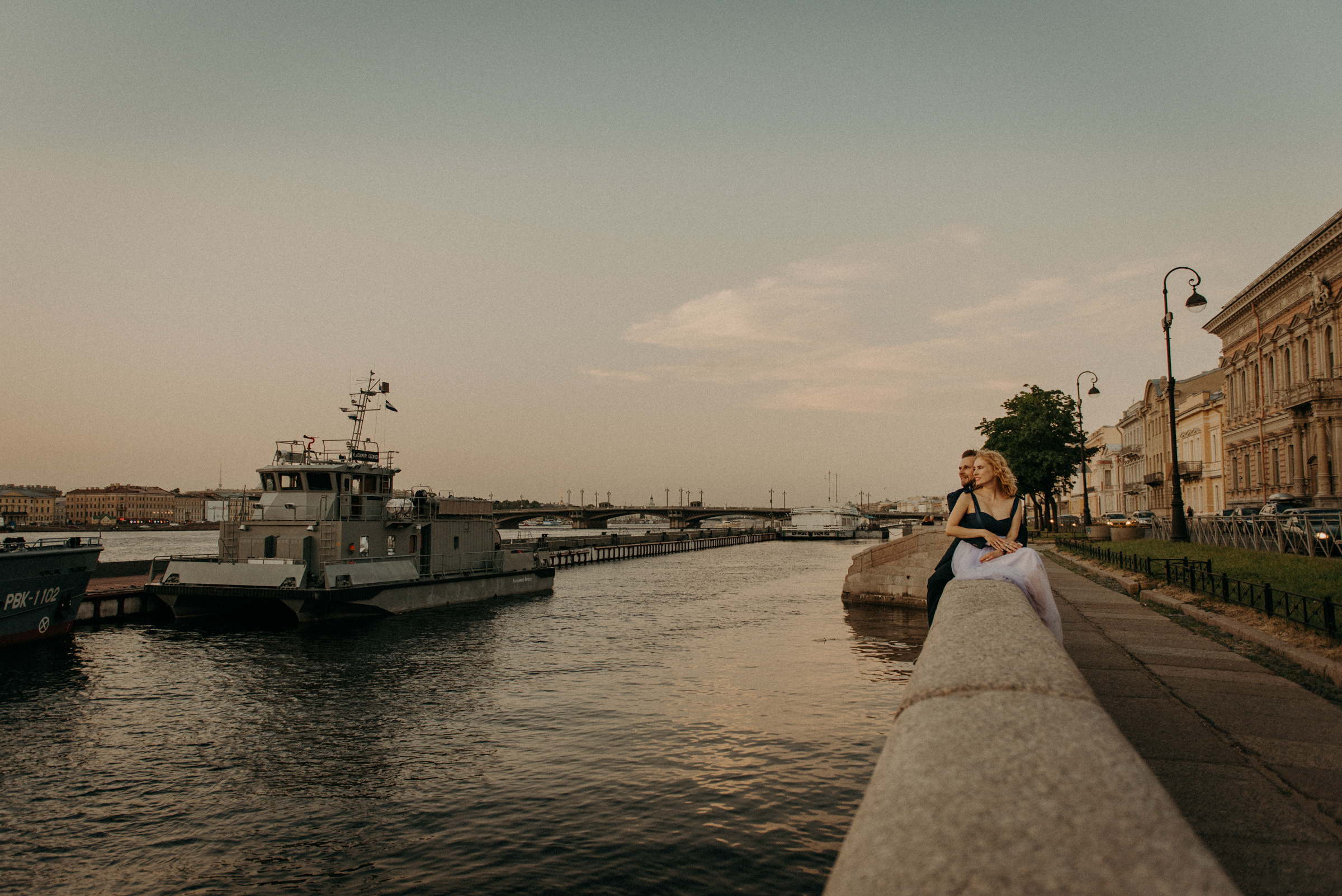 фотограф на свадьбу СПб, свадебная фотосессия на закате