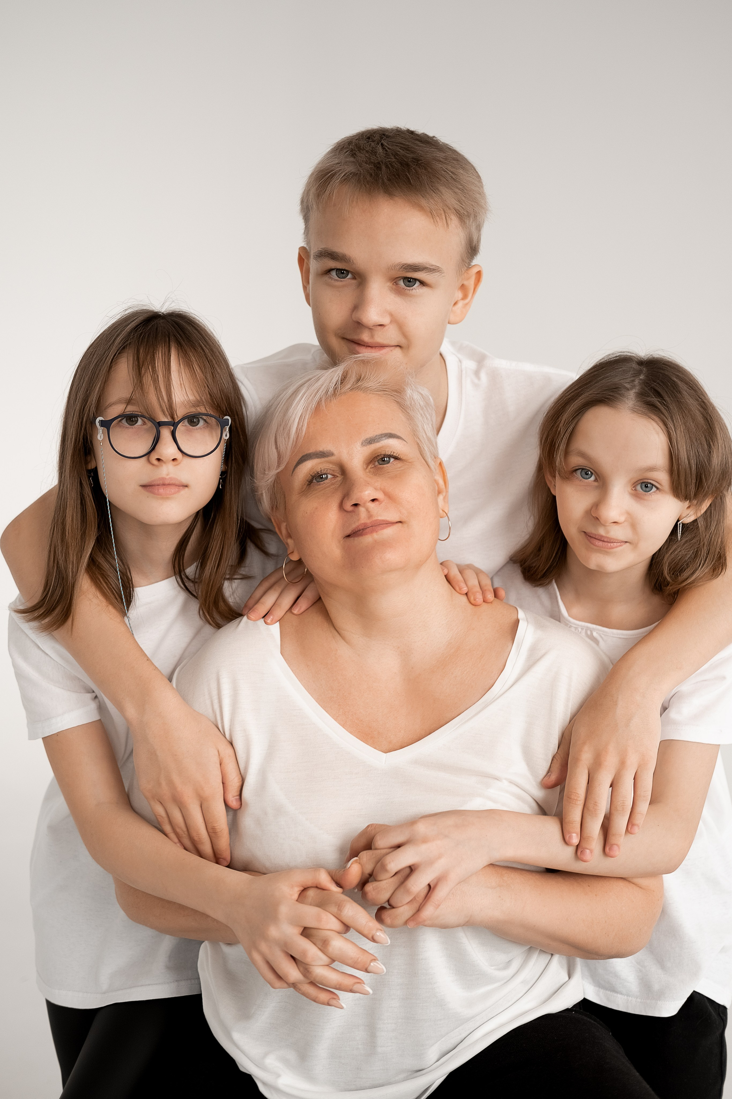 Семейная фотосессия (прогулки и студии). Семейный и женский фотограф в Санкт-Петербурге