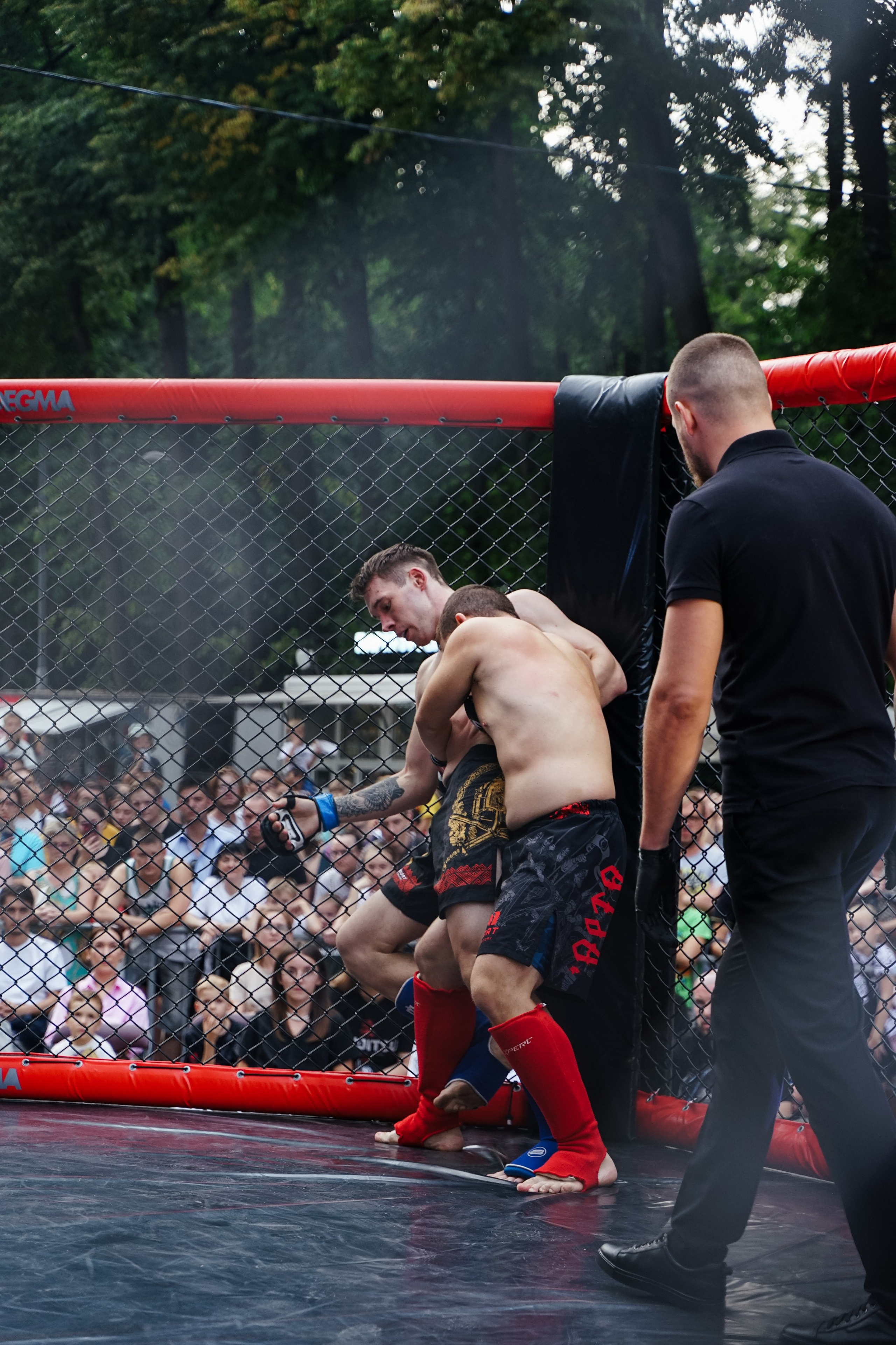 Вечер боев в ЦПКиО. Фотограф Надежда Погребняк | Рязань | Москва