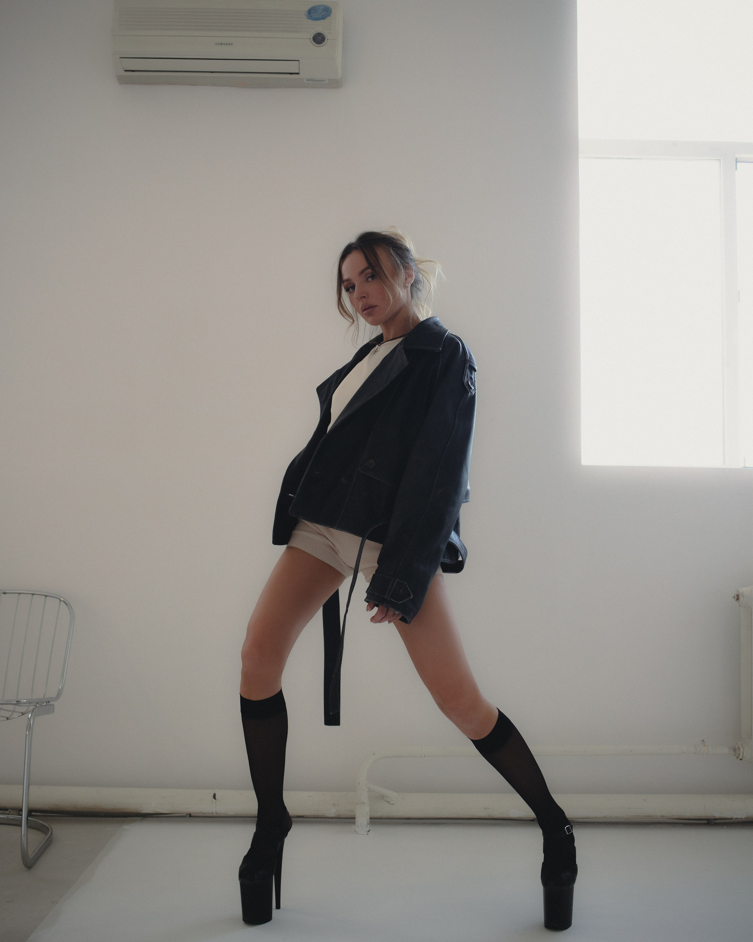 Monreve. Фотограф в Москве и Сургуте Алла Лесовая. Снимаю каталог для брендов и индивидуальные портреты для людей