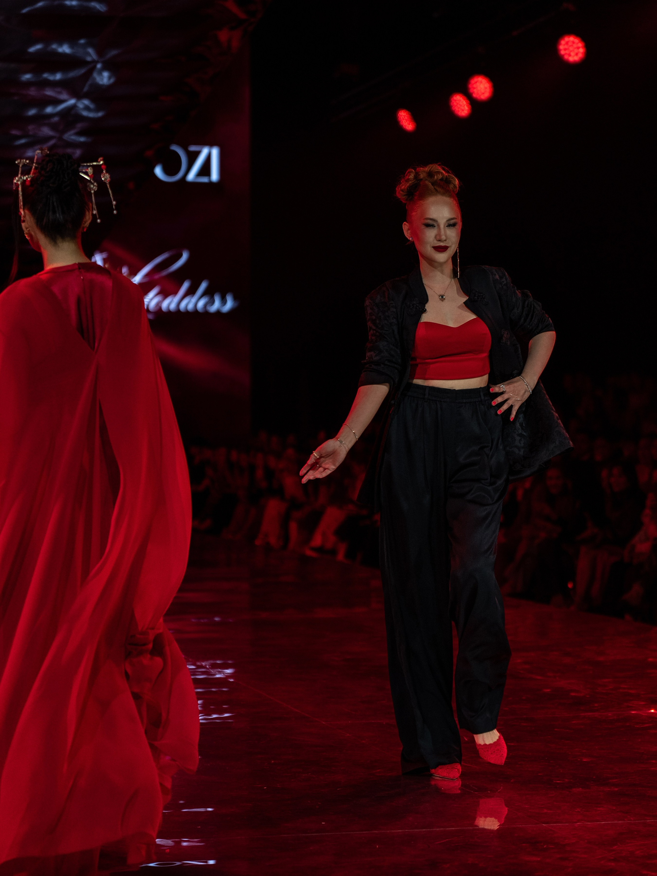 Kazakhstan Fashion Week Zardozi. Сайт Алматинского НЮ АРТ, будуар и фэшн фотографа Дениса Карпенко