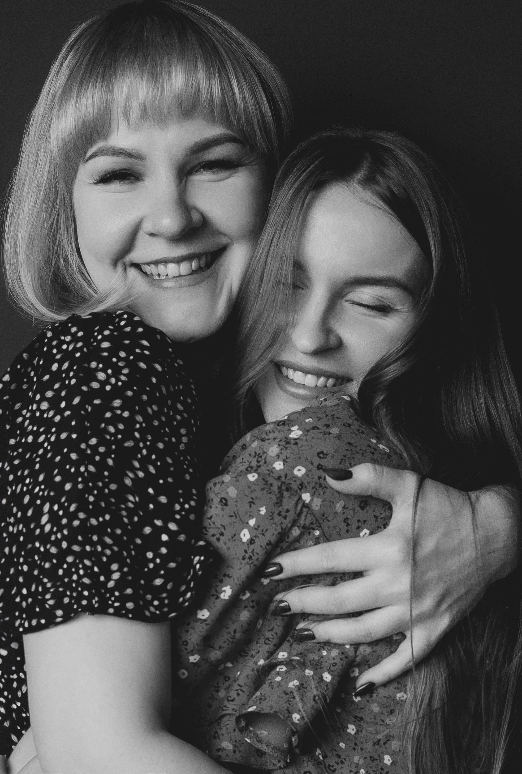 Сестры.Даша и Настя