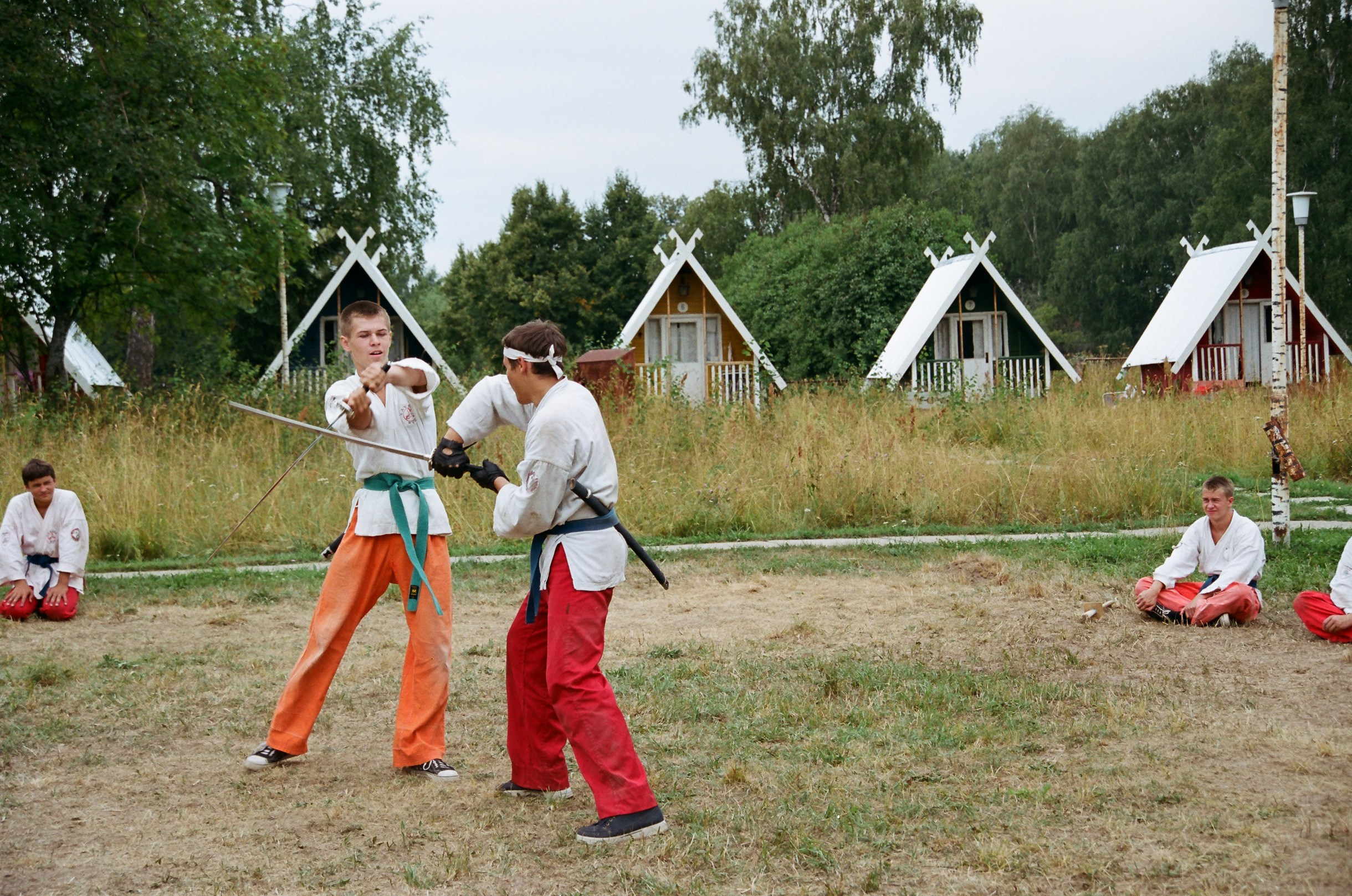 Фотографии Летние сборы ШБИ МОН 2003 г. Школа Боевых Искусств «МОН»