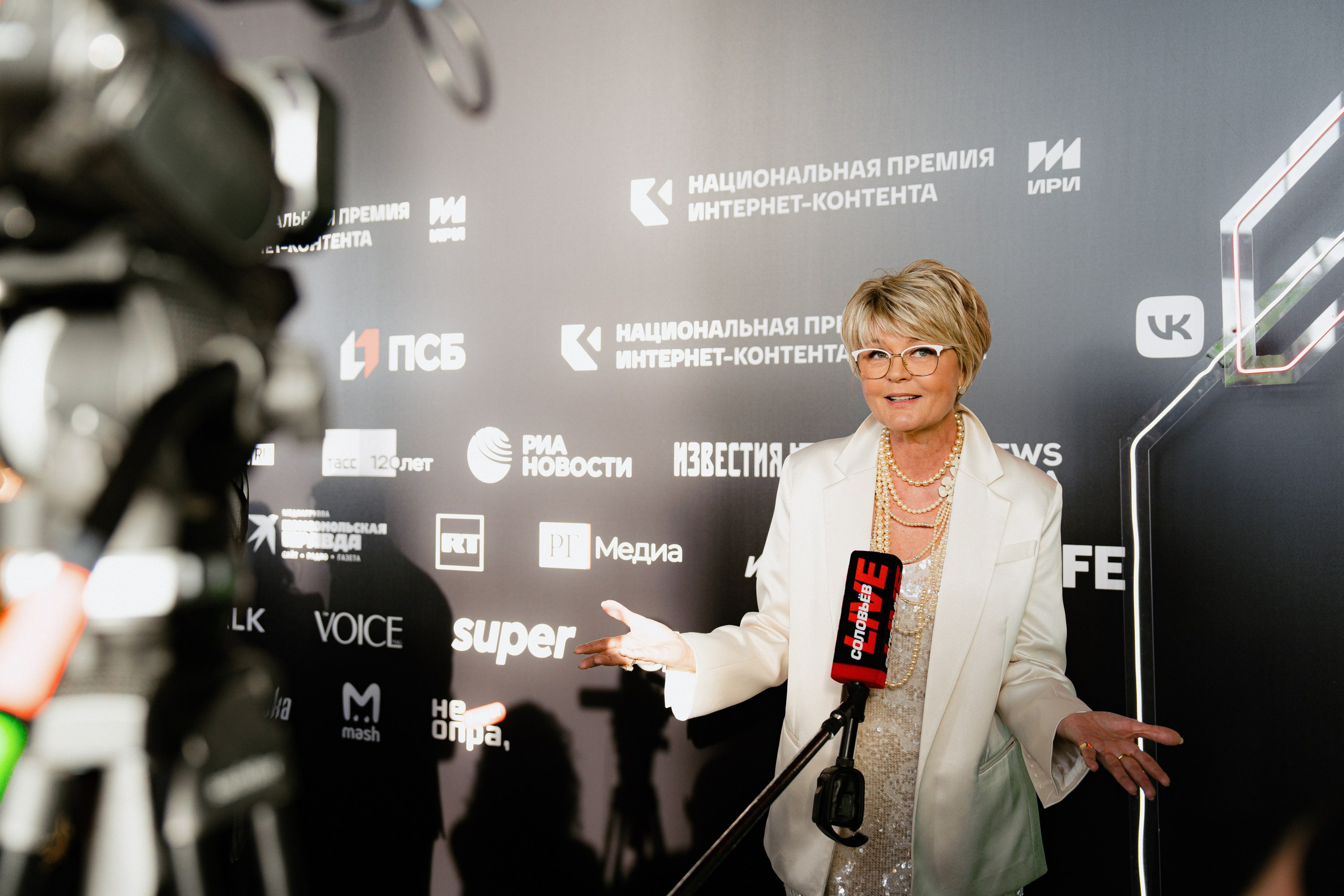 Национальная премия интернет-контента ИРИ. Костя Жуков — фотограф в Москве