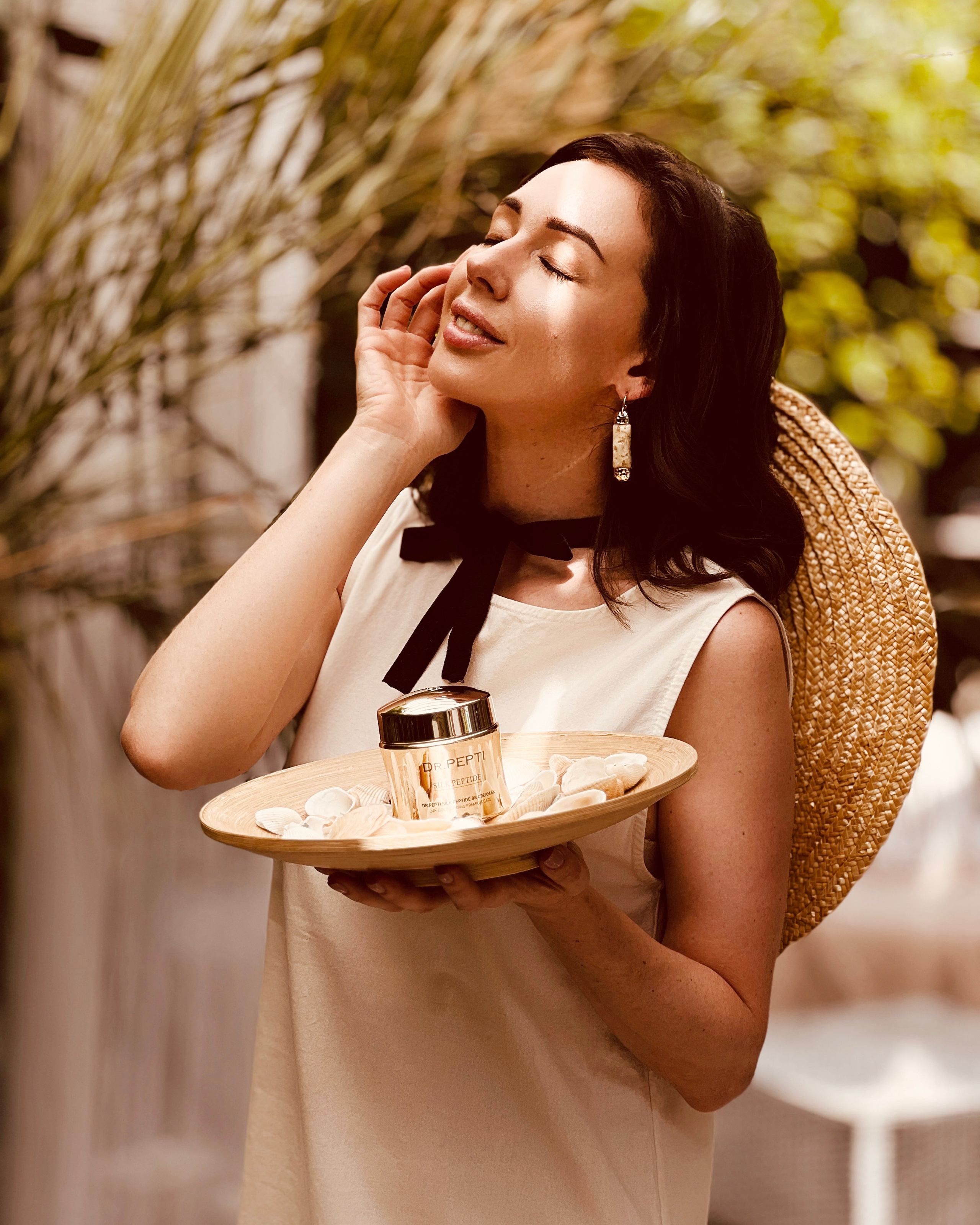 Шоурум корейской косметики. Контент фотограф в Симферополе и по Крыму Даша Пац