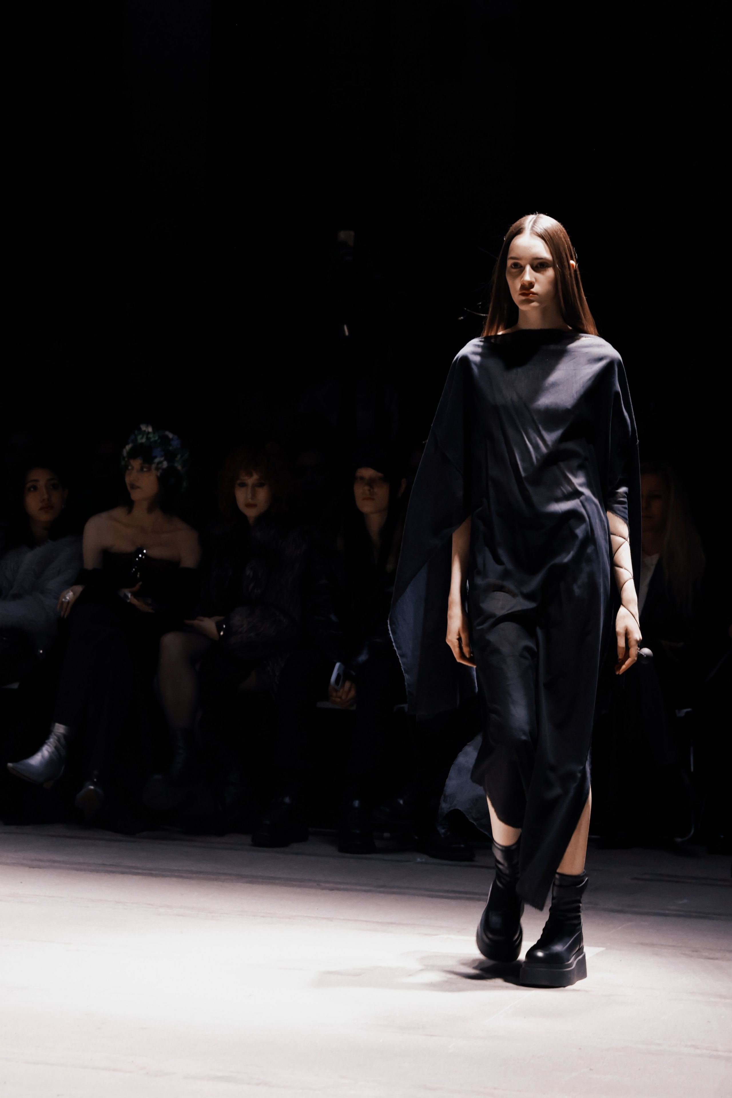 AUXI HAOS`25. Fashion Фотограф в СПб Yana Kochkina