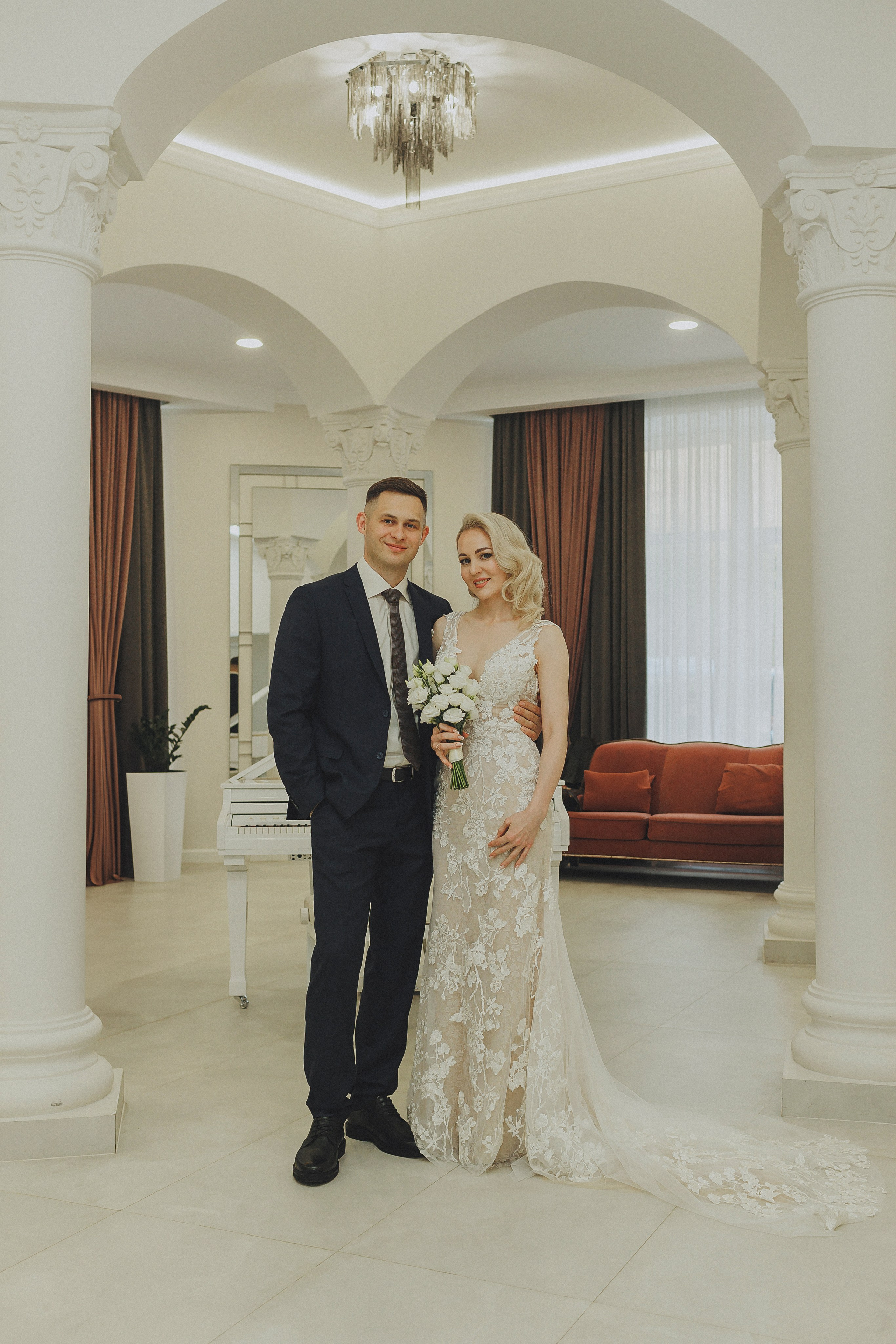 Свадебная фотосессия в Таганском ЗАГСе и Кусково. Фотограф в Москве и Люберцах Анна Ушакова