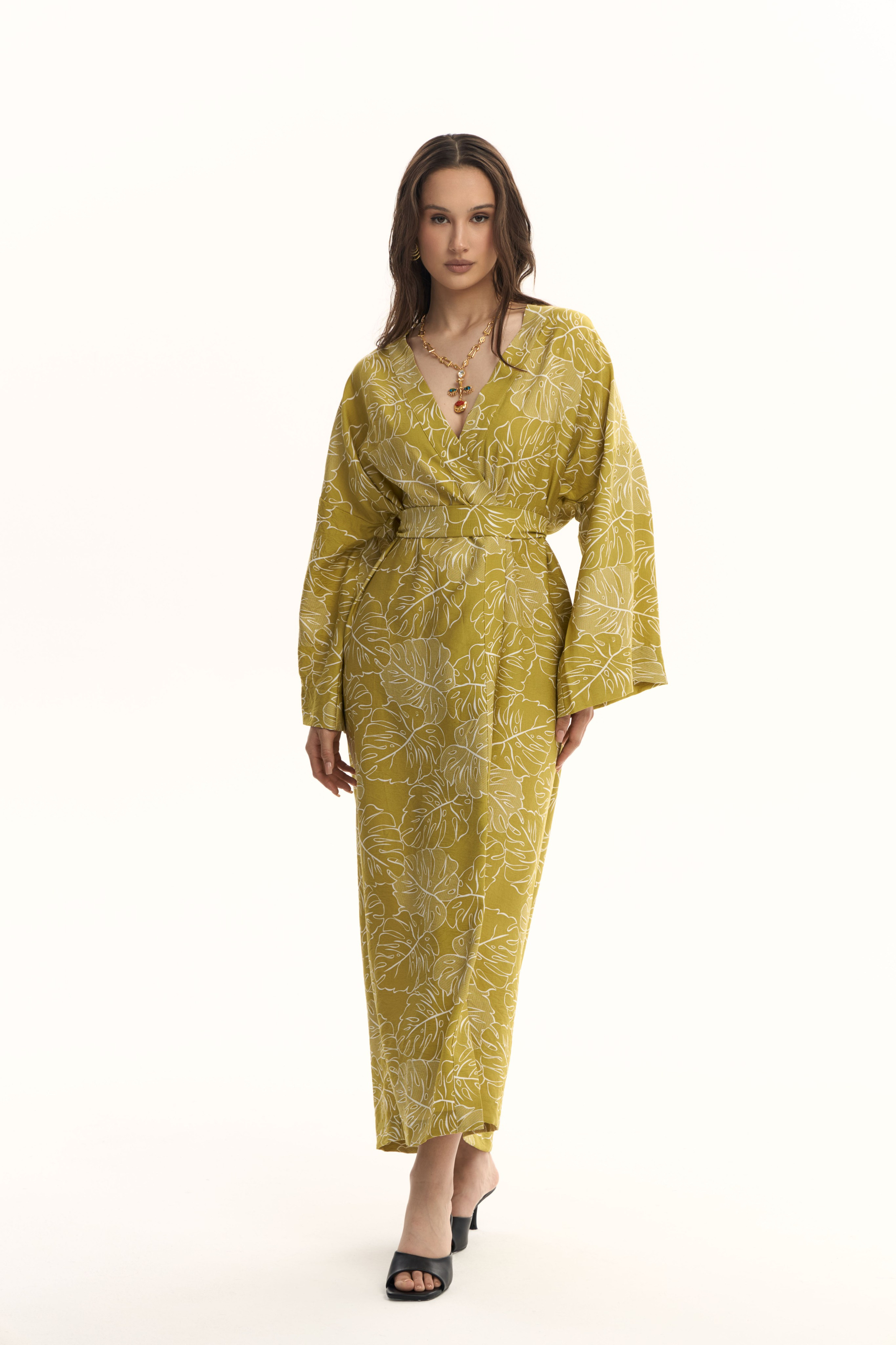 LAGUNA. Фотограф для брендов из Санкт-Петербурга Элина Каспаравичюс