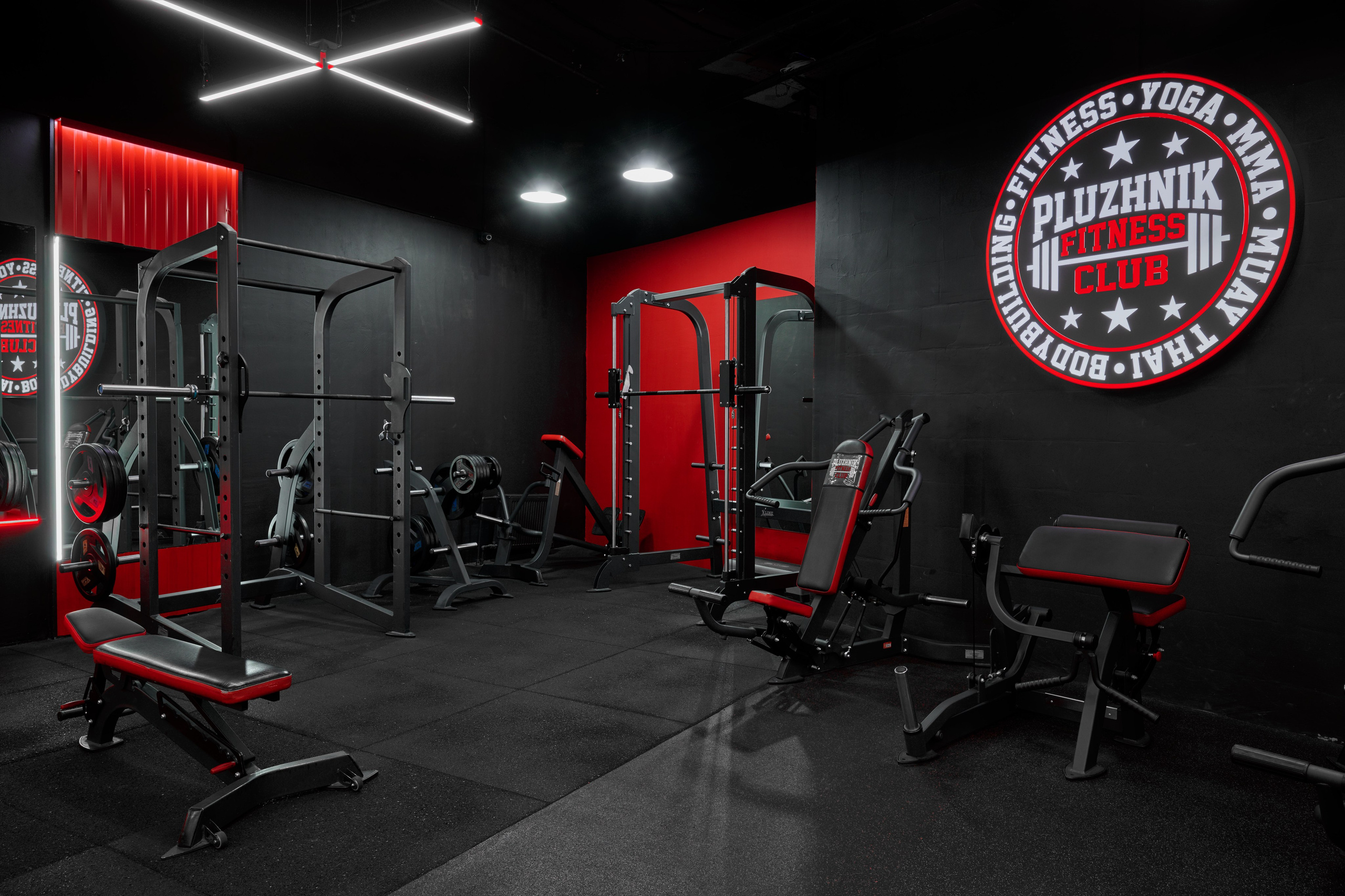 Интерьерная фотосъека фитнес клуба Плужник фитнес. Спортивный фитнес фотограф-видеограф Алексей Нестеров