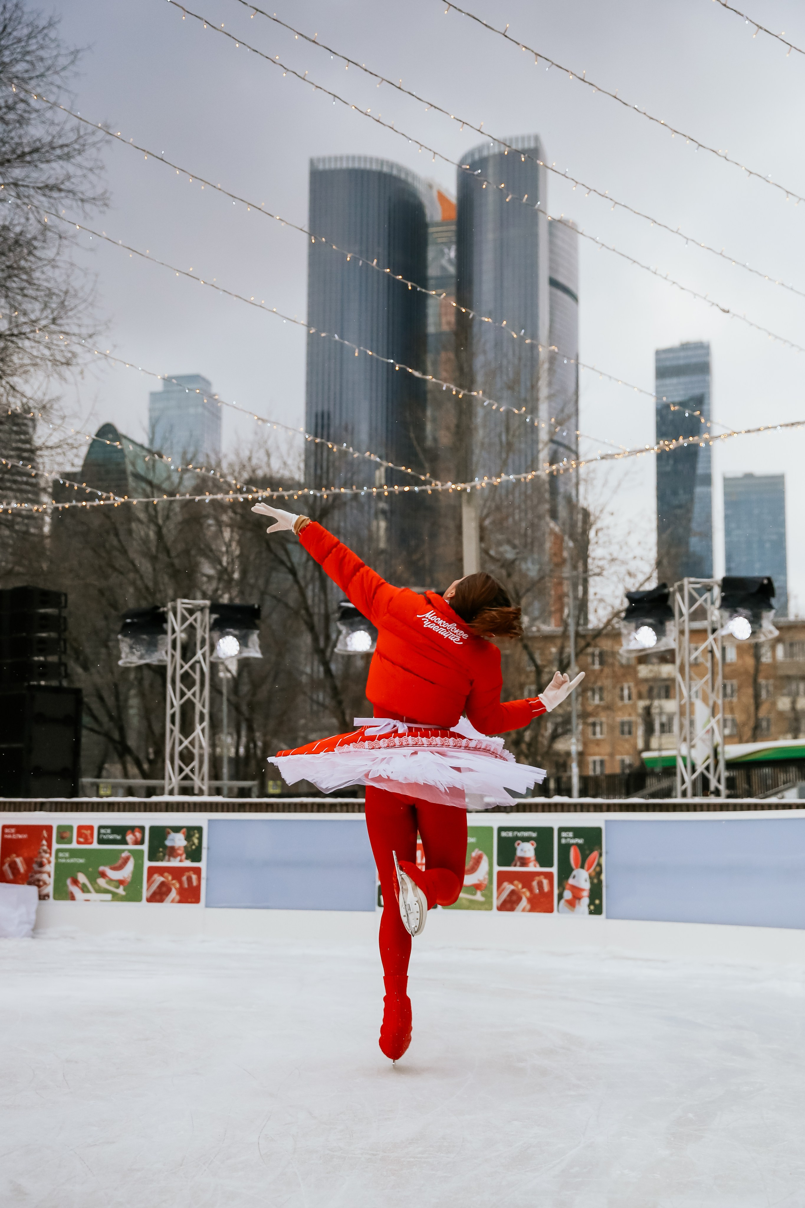 Ледовое шоу Сити каток Московское Чаепитие. Фотограф и видеограф Анна Домашенко