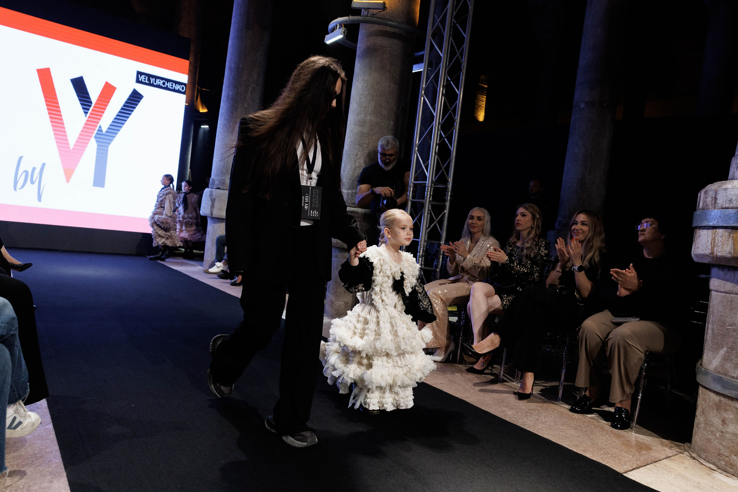 IFB-показ. About