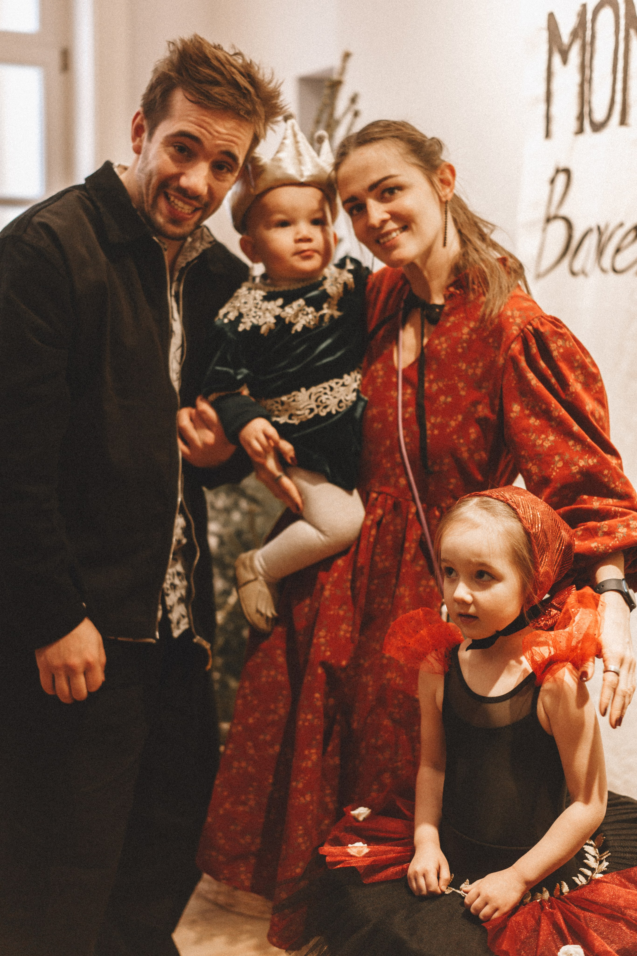 Новогодняя сказка в Momplayart. Семейный и детский фотограф и видеограф в Москве, Серпухове и Тарусе Валерия Сорокина