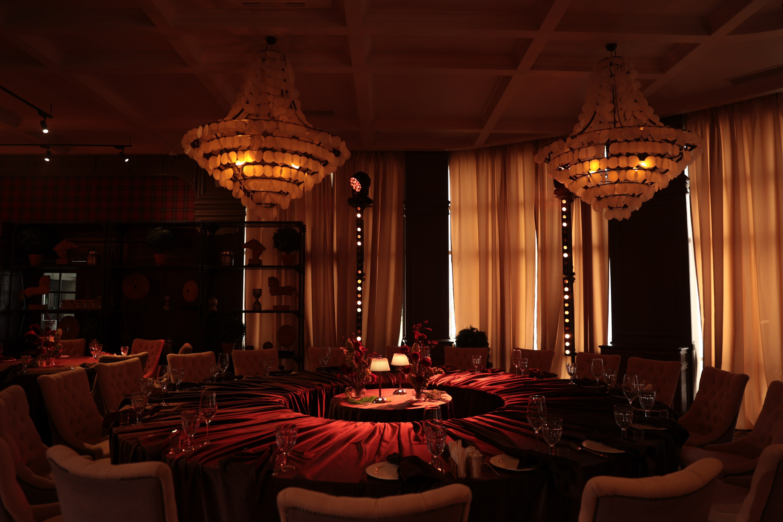 20|08|25 Backstage. On Emotions агентство