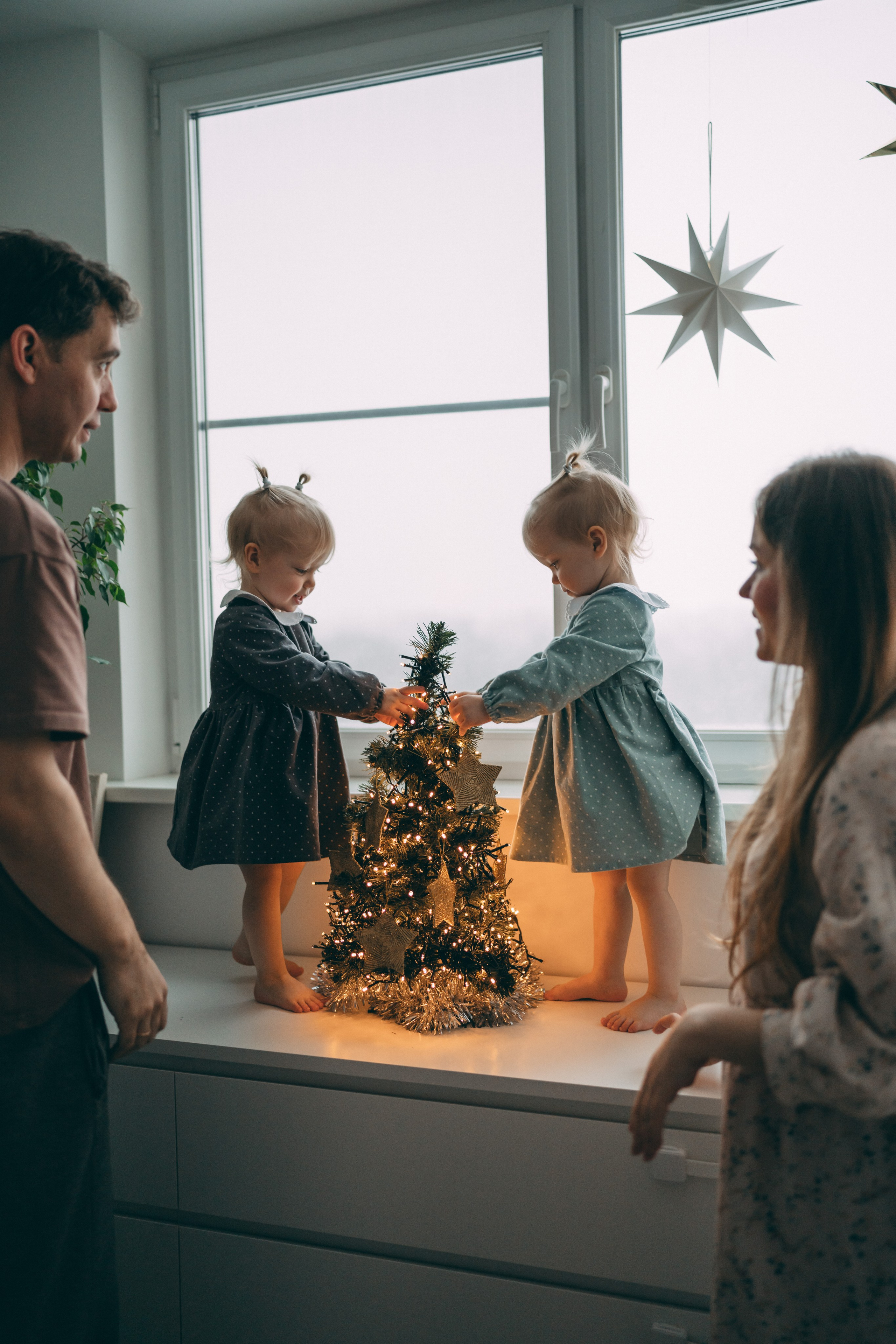 Саша& Марина& Иришка& Анюта. Ярослава Осетрова фотограф — Мск