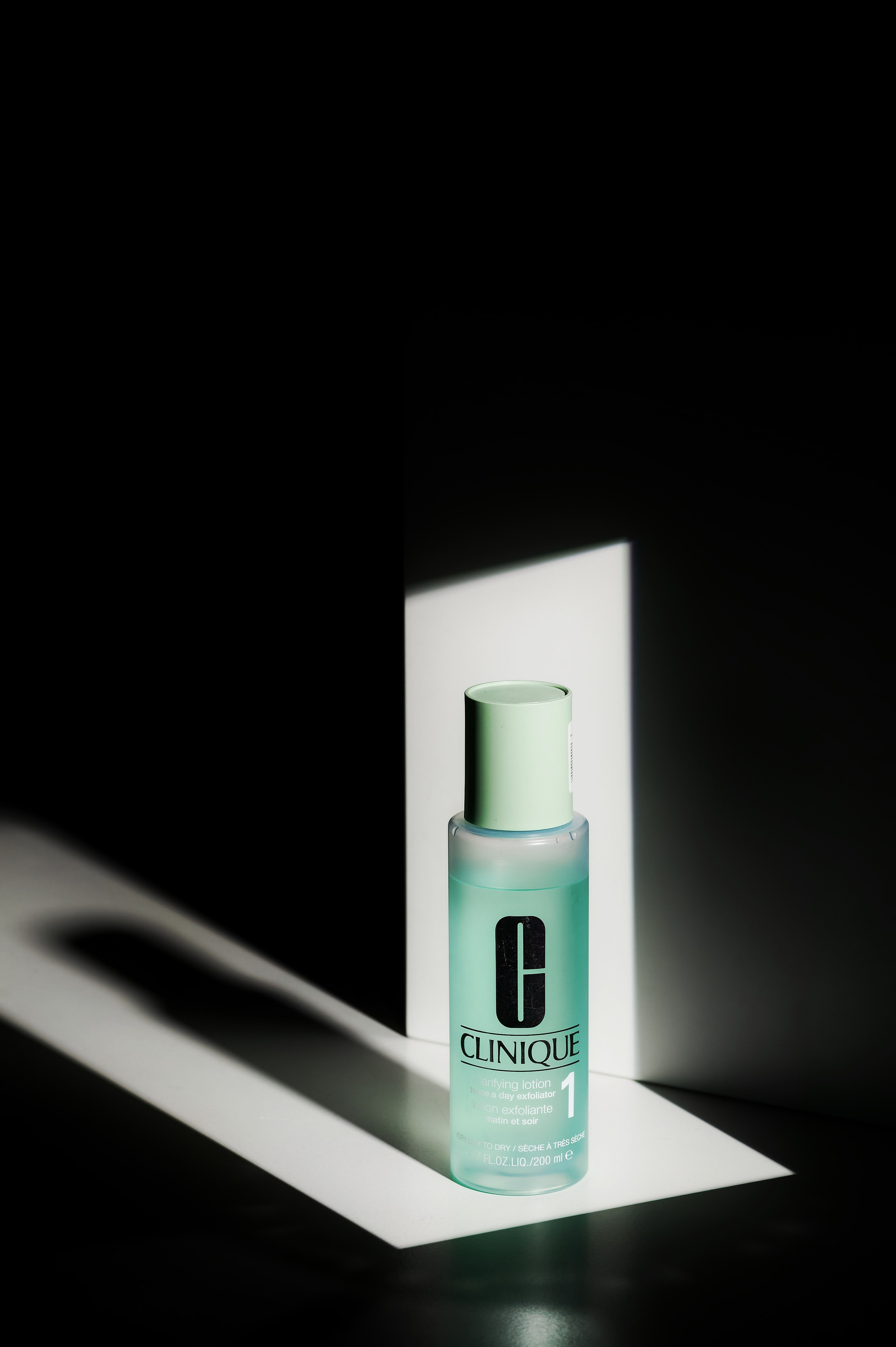 туалетная вода духи предметная фотосъемка в Екатеринбурге