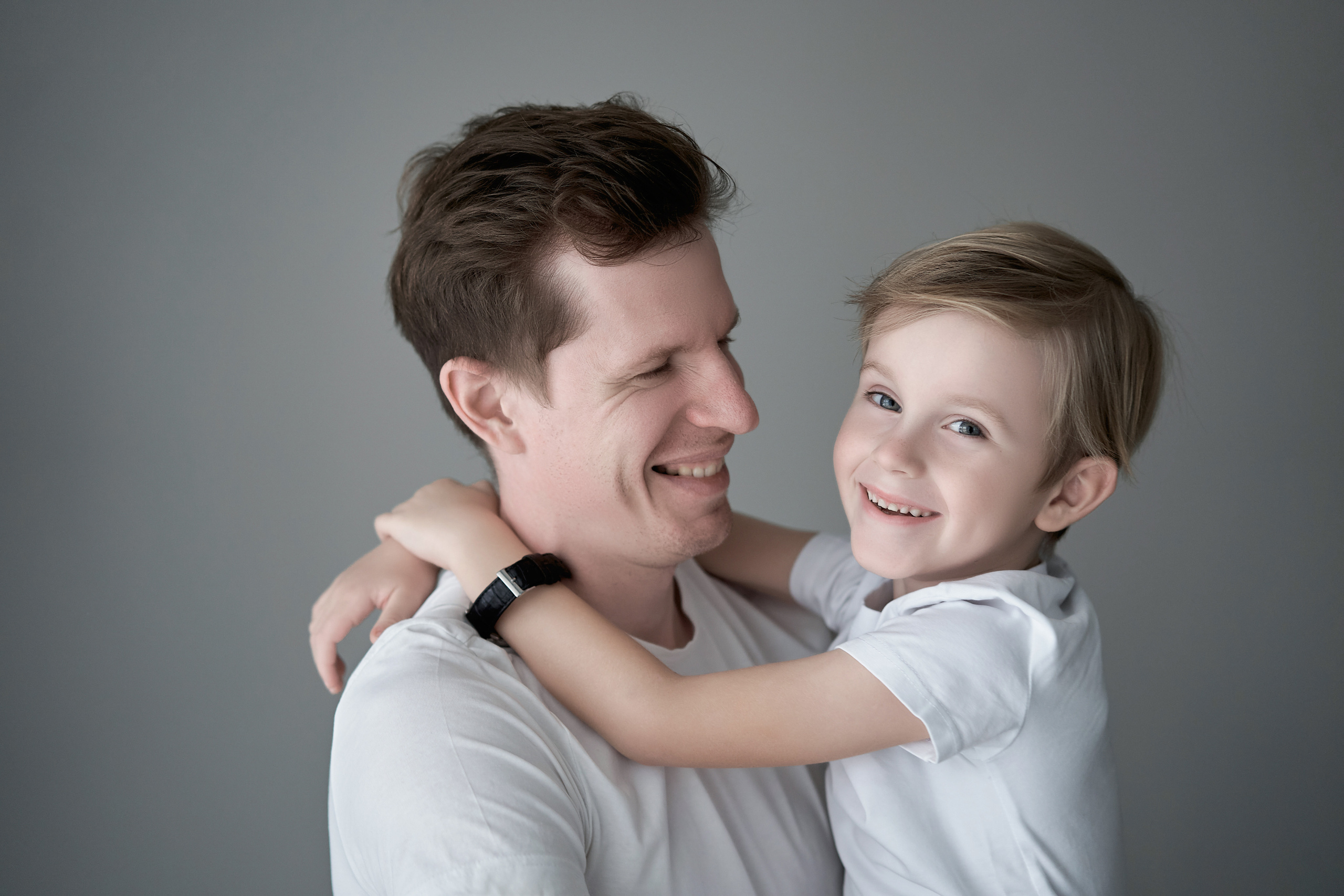 Домашняя семейная фотосессия в Москве, Домодедово, Видное, Бутово, Щербинка. Семейный фотограф Москва и Московская область. Семейная фотосессия на природе. Фотосессия детского праздника. Фотосессия юбилея. Фотосессия в день рождения. Фотограф на годик ребенку. Детский фотограф. Фоторепортаж семейного праздника. Детский фотограф Москва.