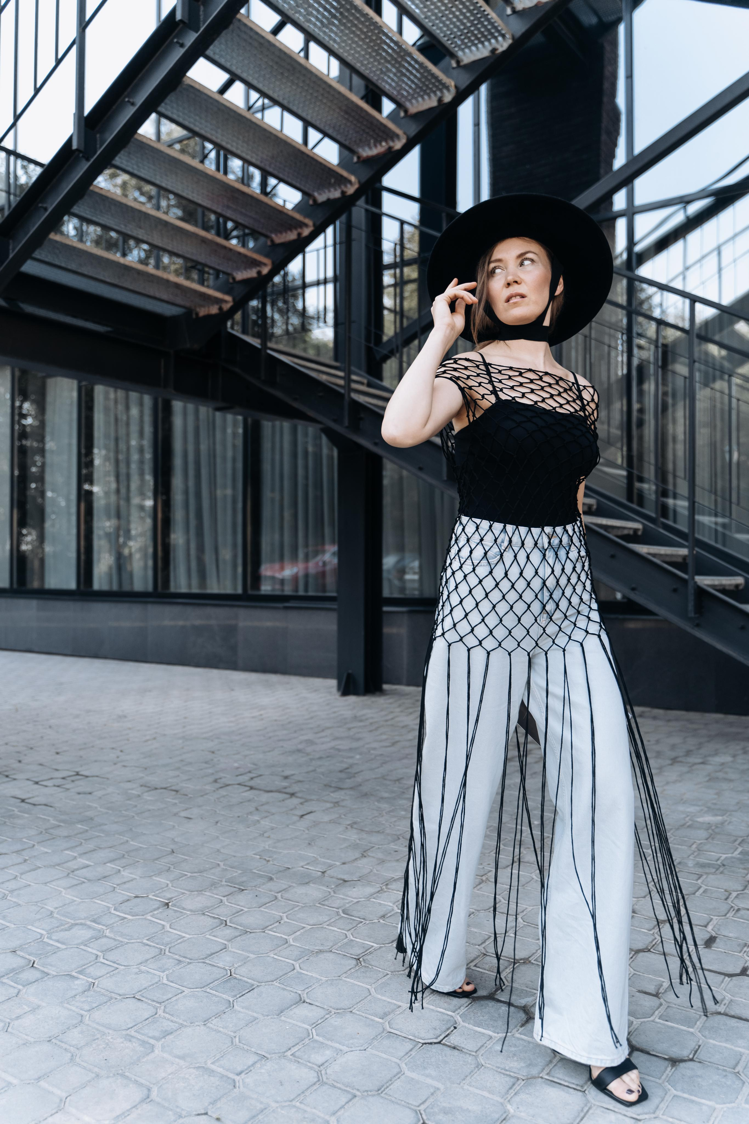 Женский фотограф в Москве и Московской области. Женская фотосессия. Женственные фотографии. Фотографии красивых женщин. Красивая стильная женская фотосессия. Контент-фотосессия. Визуал для блога.