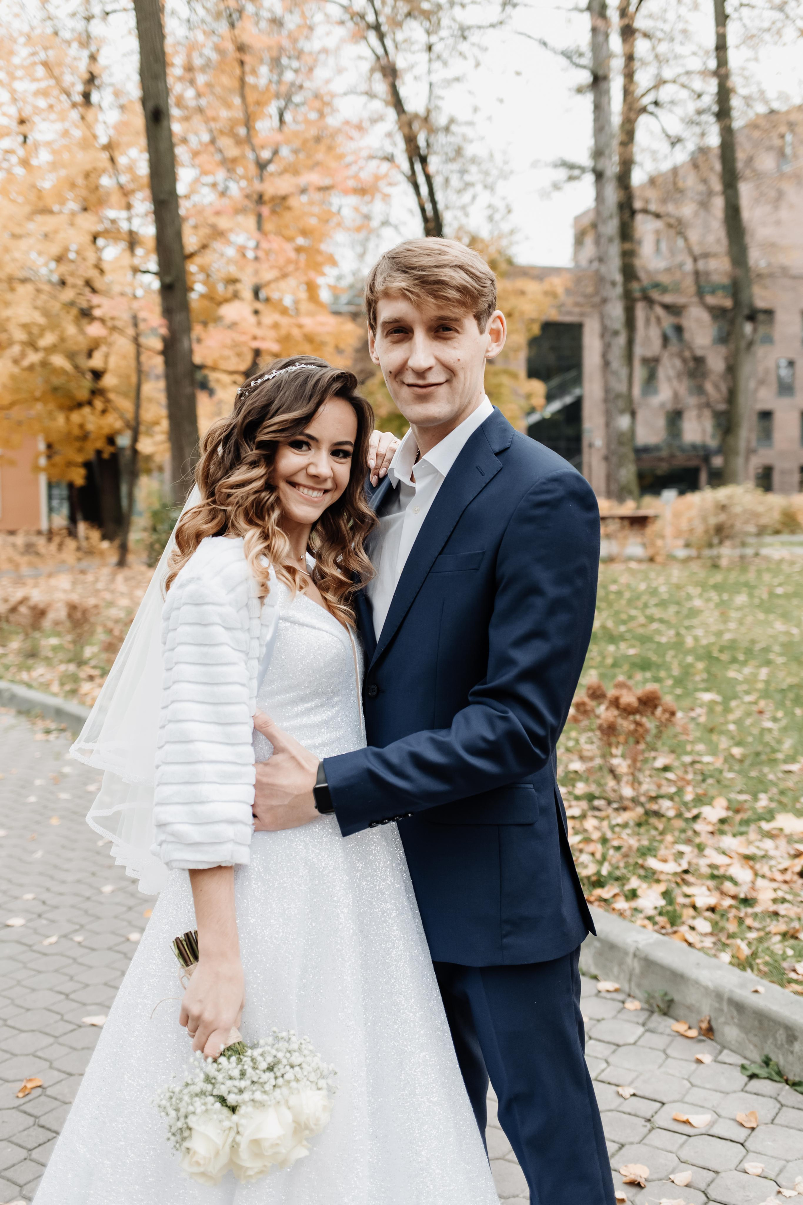 Свадебная фотосессия осенью в парке