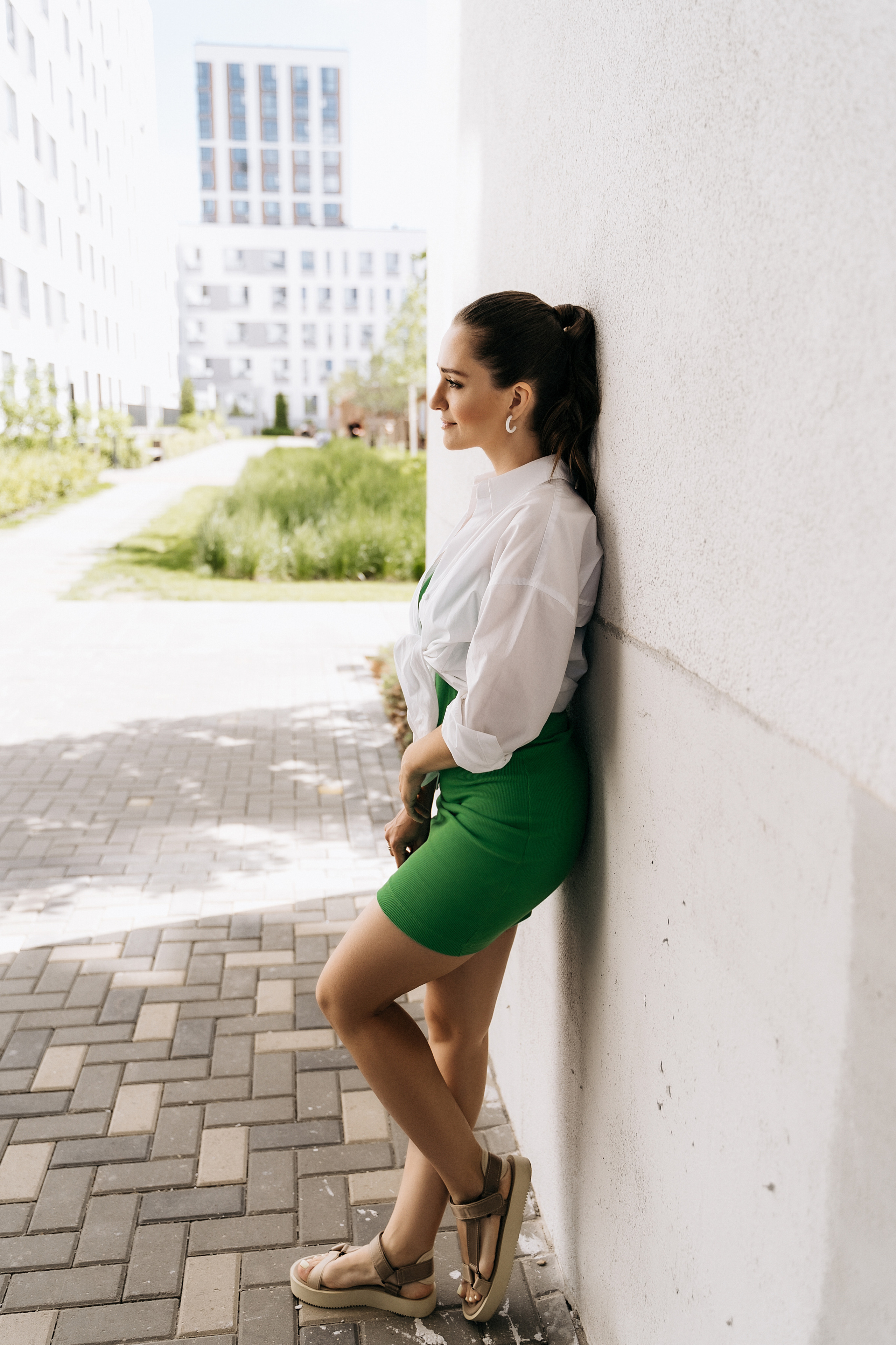 Женский фотограф в Москве и Московской области. Женская фотосессия. Женственные фотографии. Фотографии красивых женщин. Красивая стильная женская фотосессия. Контент-фотосессия. Визуал для блога.