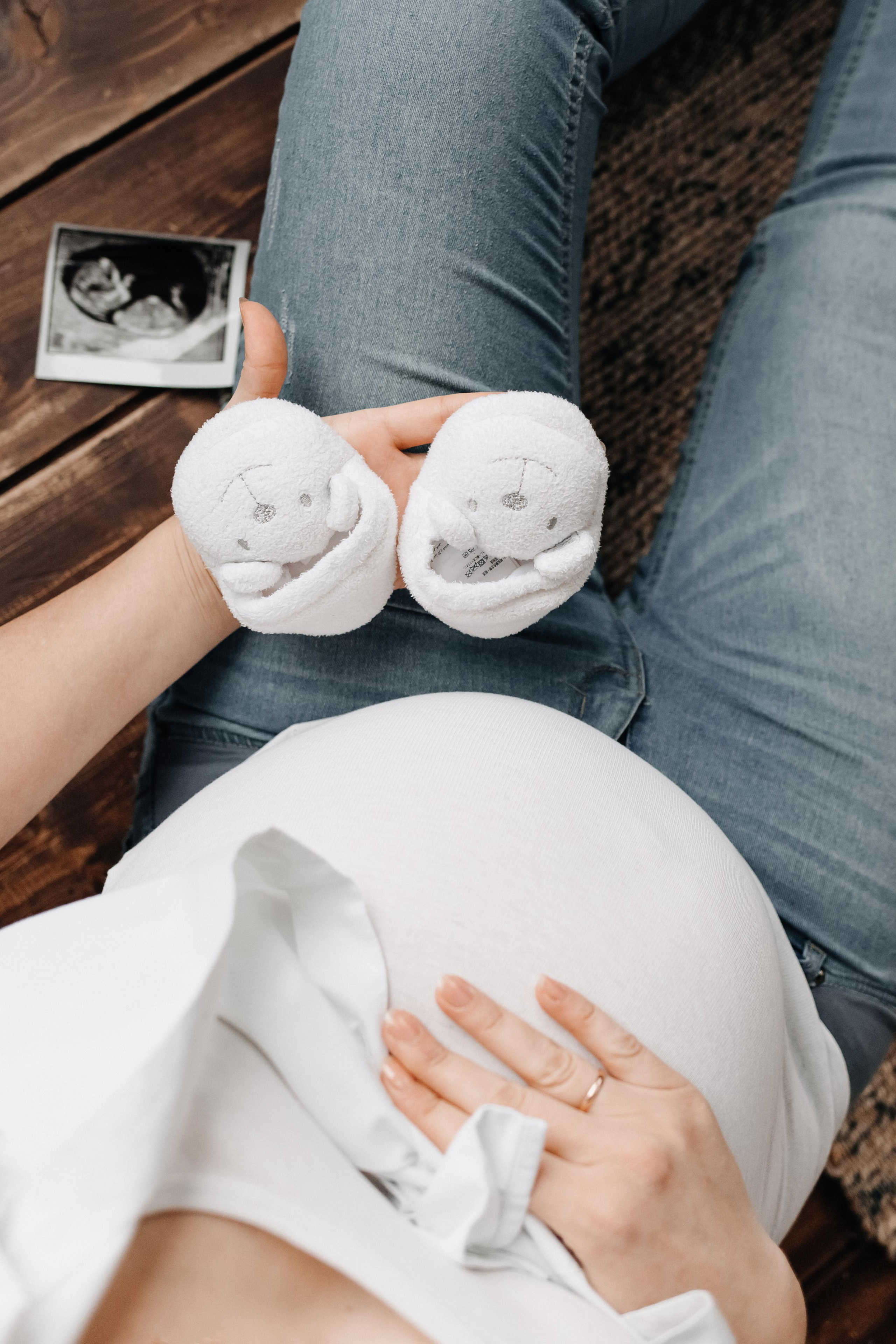 Домашняя семейная фотосессия в Москве, Домодедово, Видное, Бутово, Щербинка. Семейный фотограф Москва и Московская область. Семейная фотосессия на природе. Фотосессия детского праздника. Фотосессия юбилея. Фотосессия в день рождения. Фотограф на годик ребенку. Детский фотограф. Фоторепортаж семейного праздника. Детский фотограф Москва.
