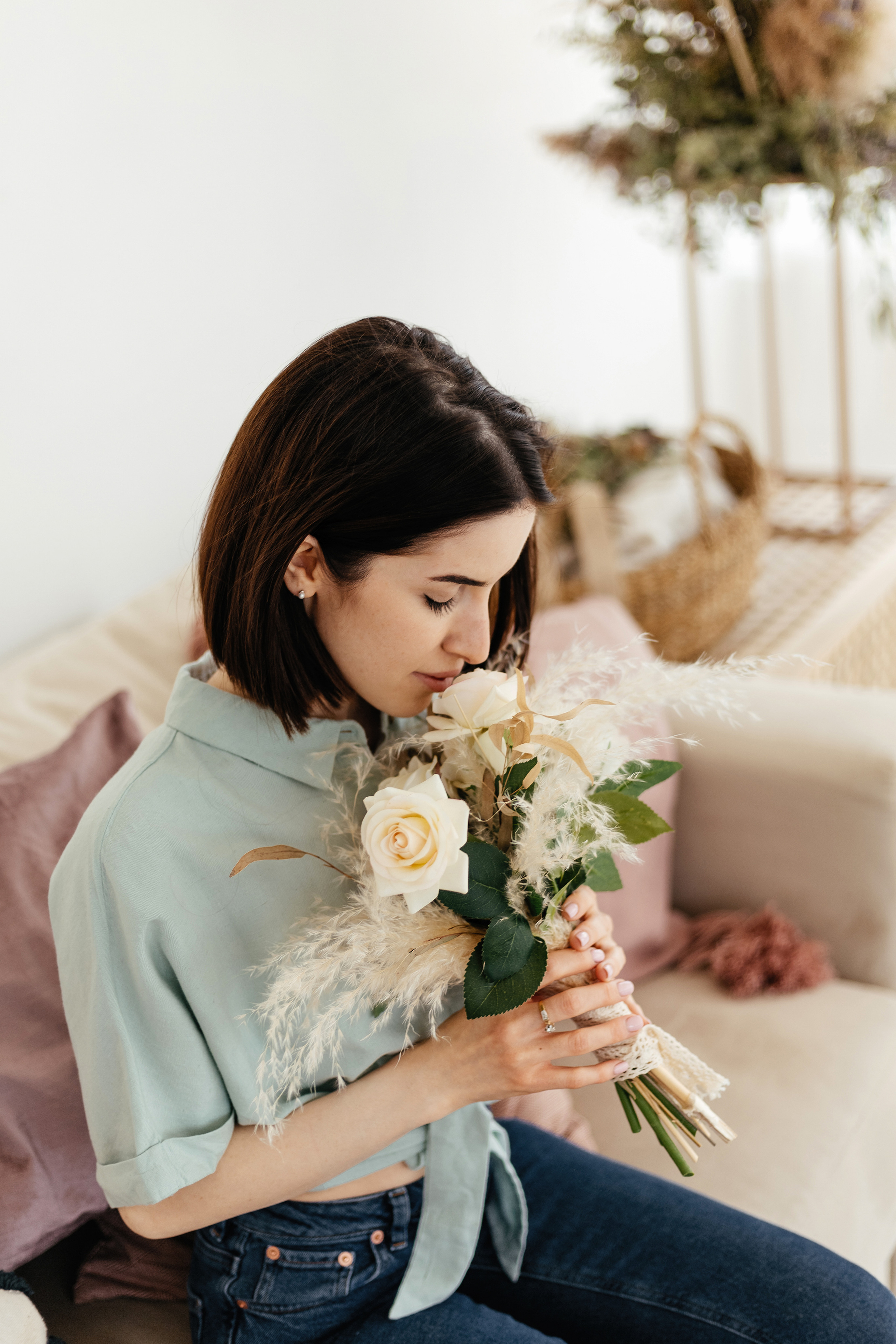 Женский фотограф в Москве и Московской области. Женская фотосессия. Женственные фотографии. Фотографии красивых женщин. Красивая стильная женская фотосессия. Контент-фотосессия. Визуал для блога.