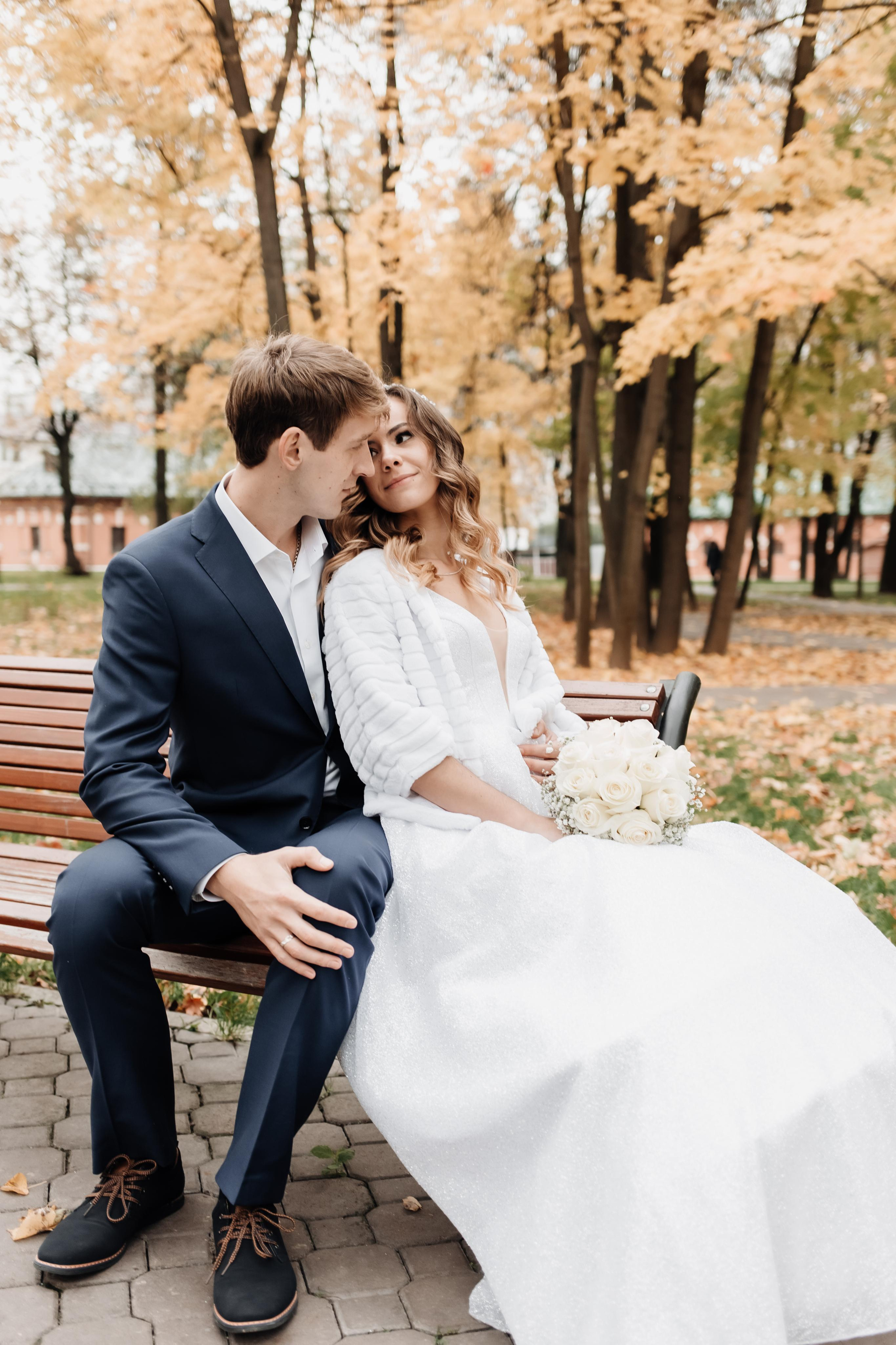 Свадебная фотосессия осенью в парке