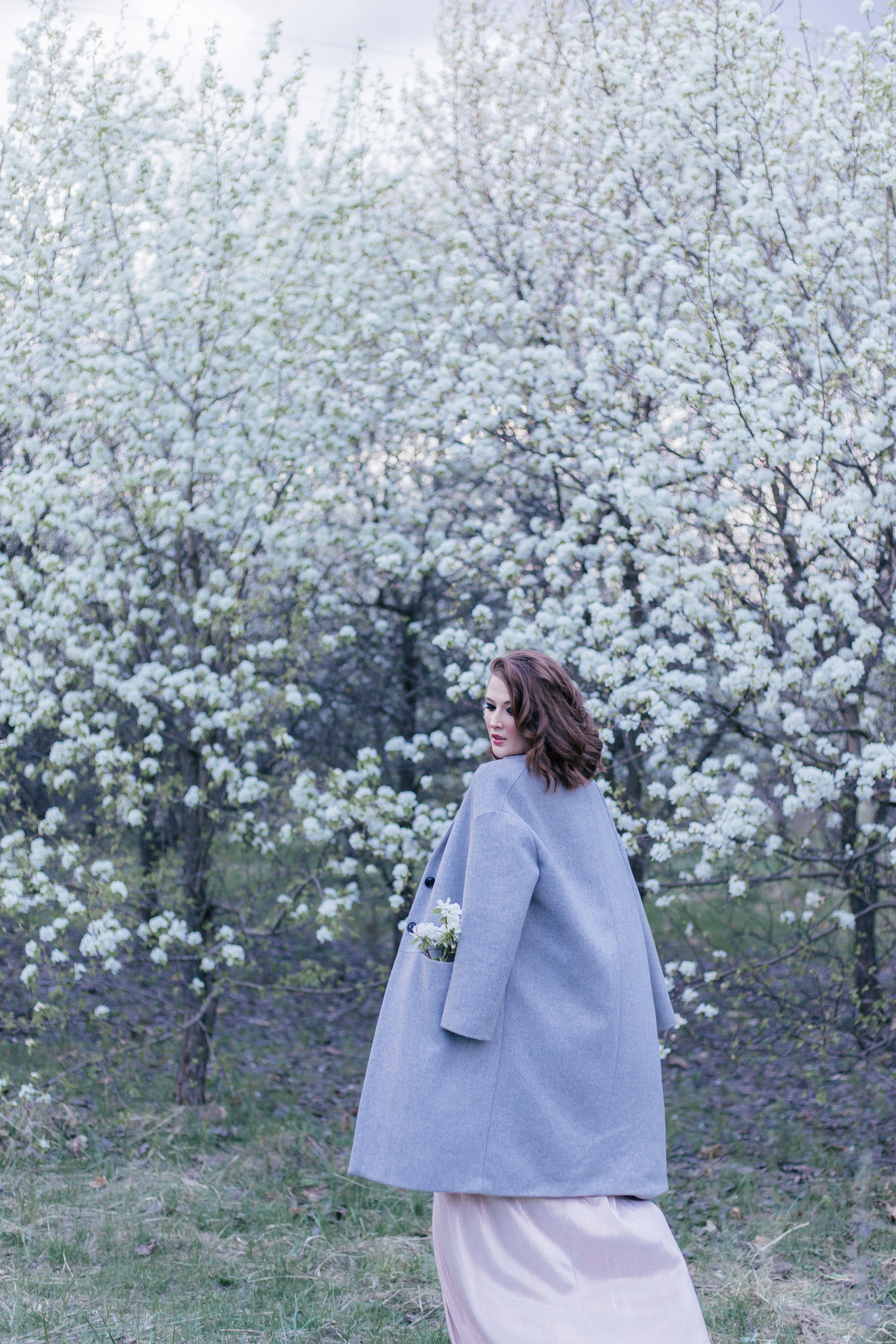 Женский фотограф в Москве и Московской области. Женская фотосессия. Женственные фотографии. Фотографии красивых женщин. Красивая стильная женская фотосессия. Контент-фотосессия. Визуал для блога.