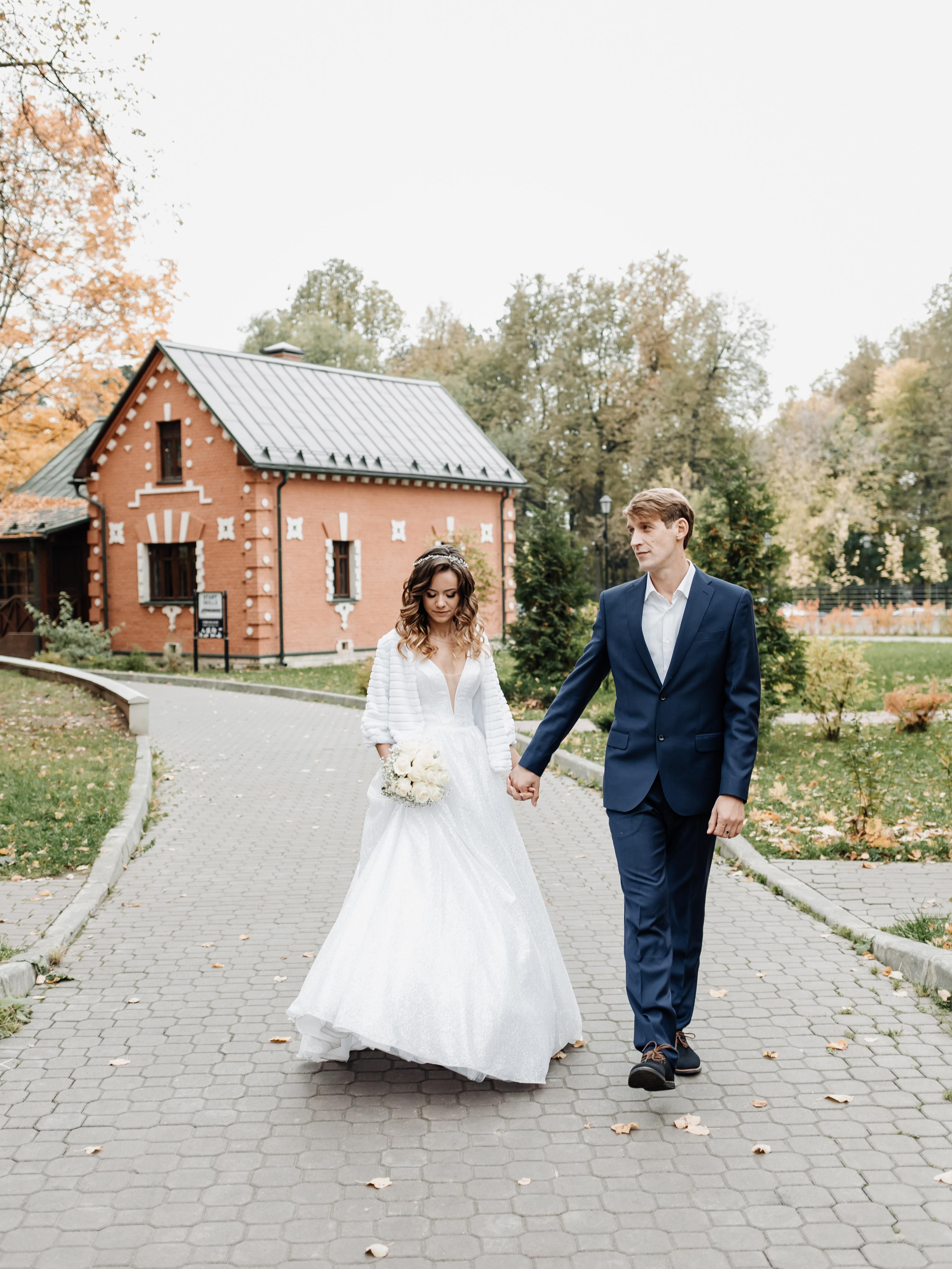 Свадебная фотосессия осенью в парке