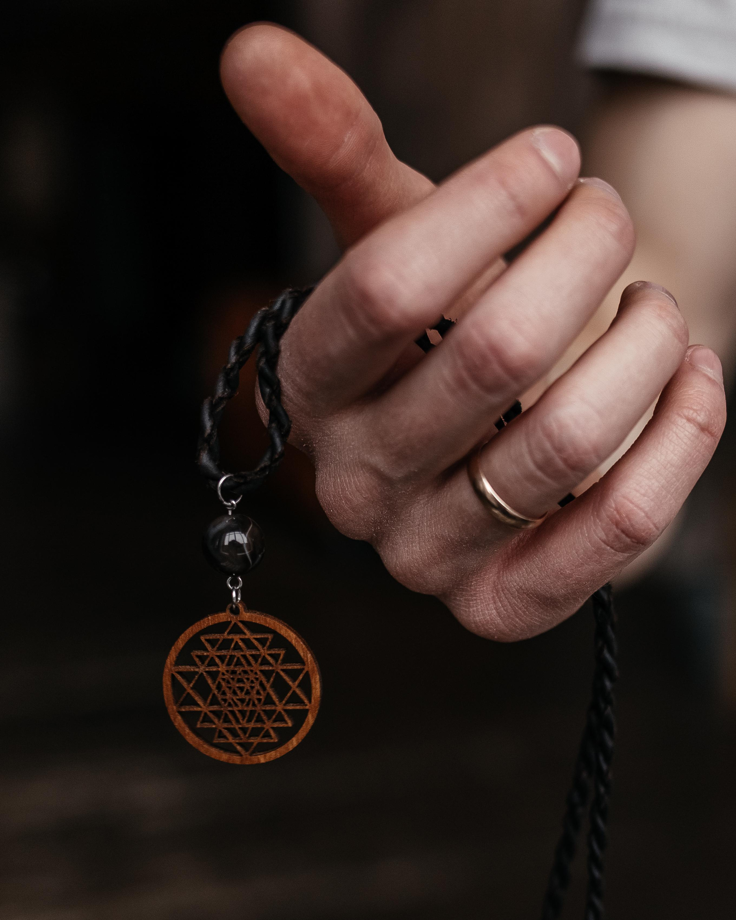 Йога фотосессия в Москве. Контент-фотограф для преподавателей йоги. Йога фотография. Фотографии асан. Одежда для йоги. Фотосессия занятий йогой. Фотография йоги. Заказать фотосессию в Москве. Йога фотосессия в Видном. Фотограф в Москве. 