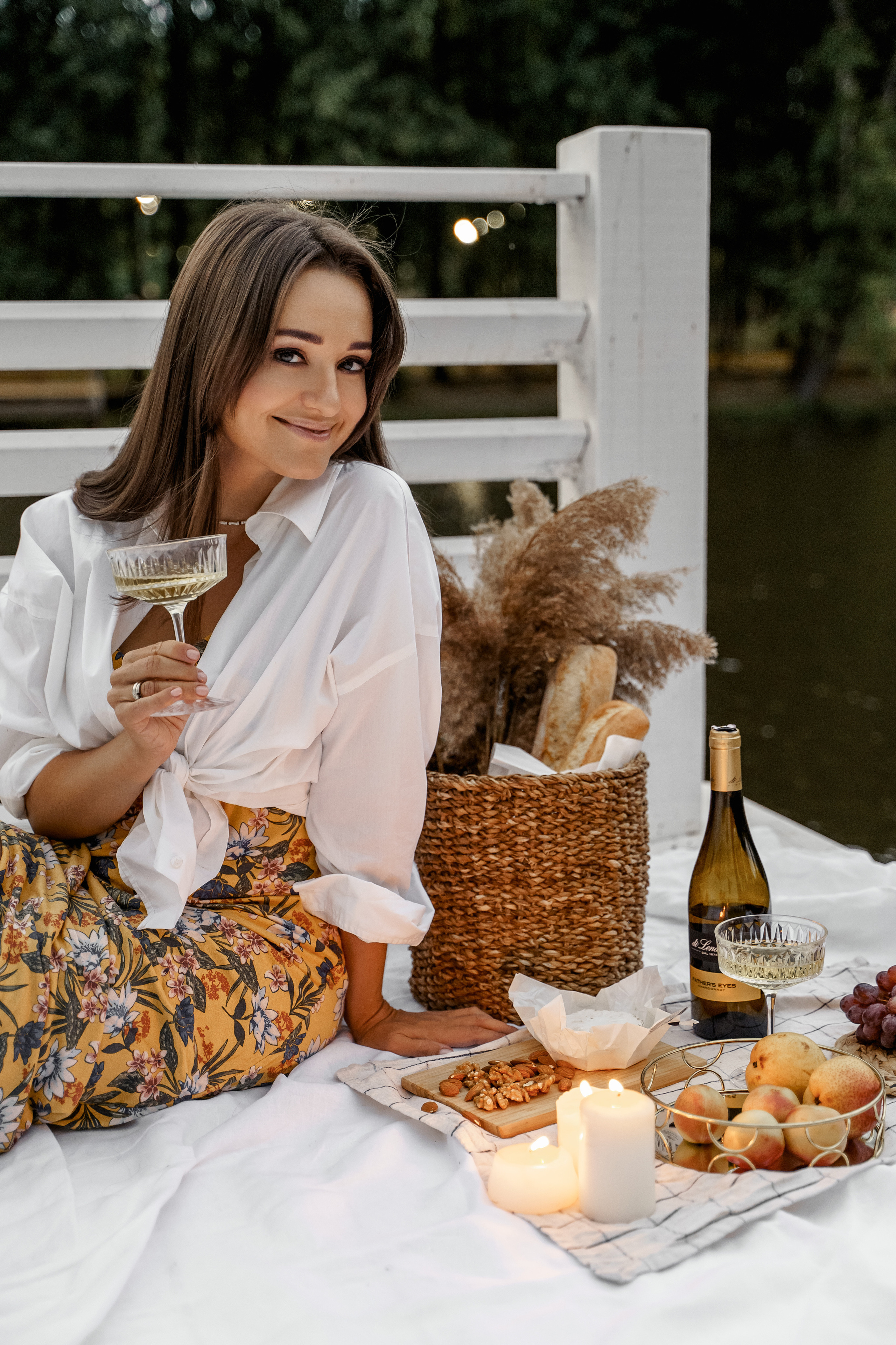 Женский фотограф в Москве и Московской области. Женская фотосессия. Женственные фотографии. Фотографии красивых женщин. Красивая стильная женская фотосессия. Контент-фотосессия. Визуал для блога.