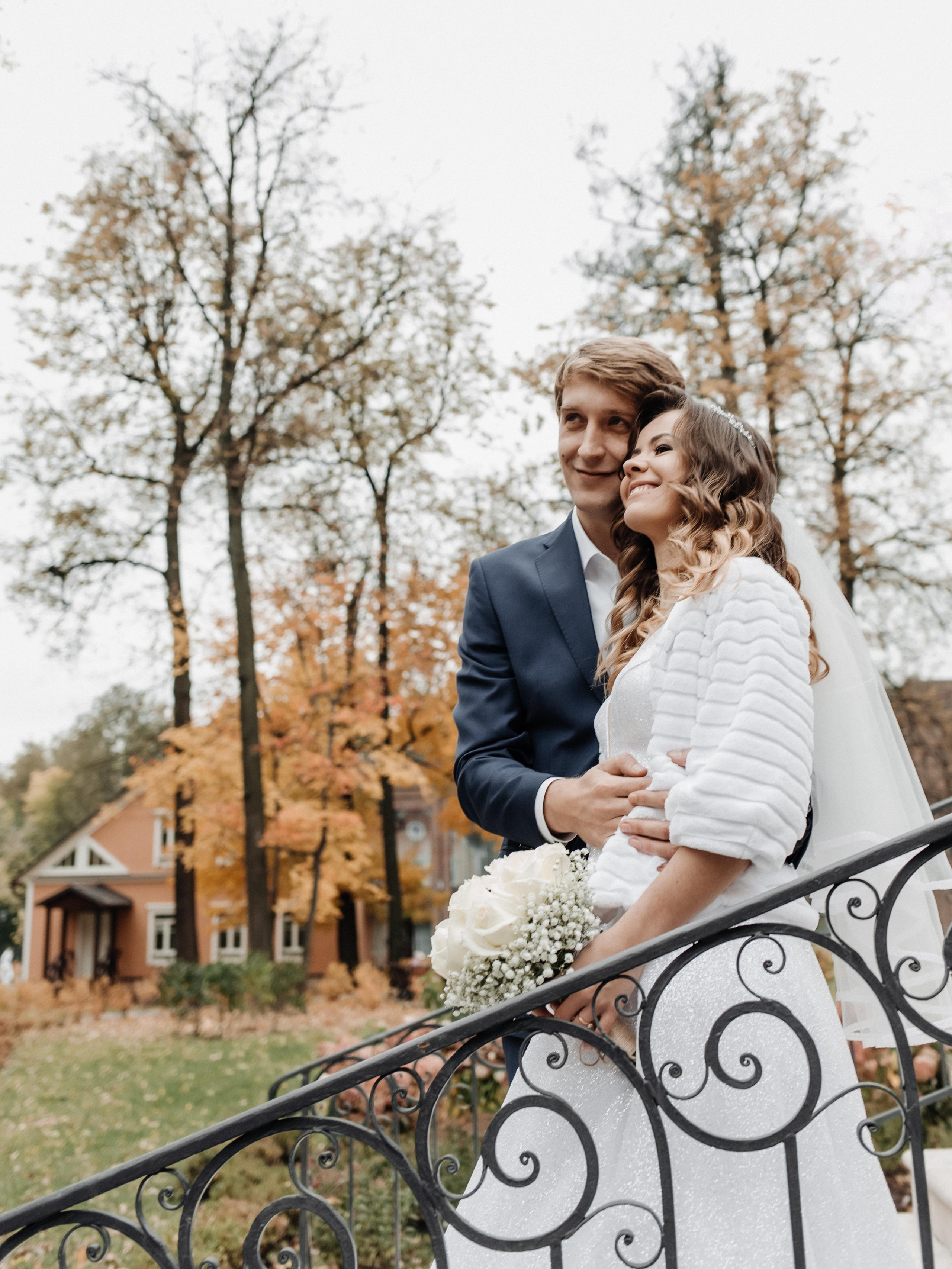 Свадебная фотосессия осенью в парке