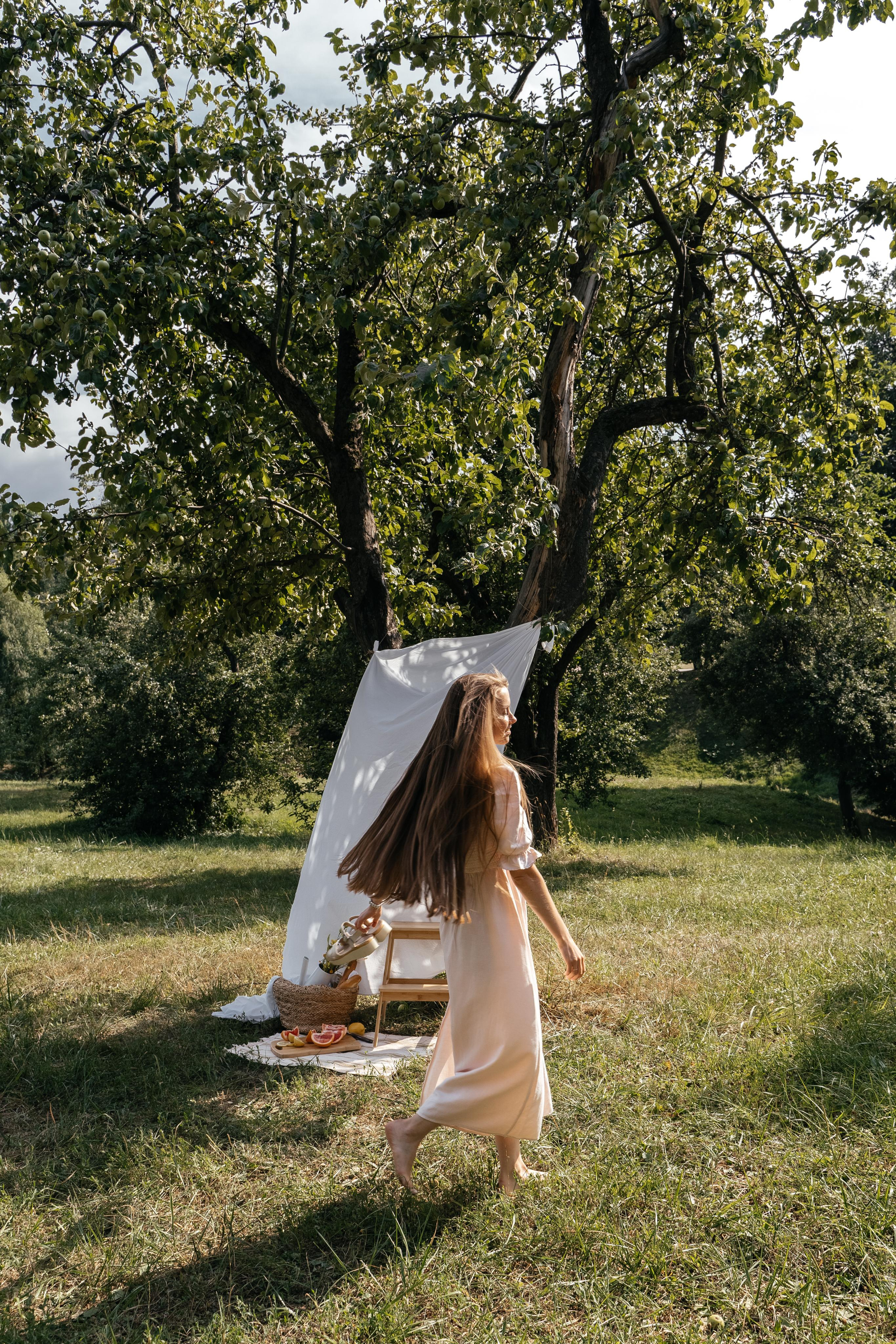 Женский фотограф в Москве и Московской области. Женская фотосессия. Женственные фотографии. Фотографии красивых женщин. Красивая стильная женская фотосессия. Контент-фотосессия. Визуал для блога.