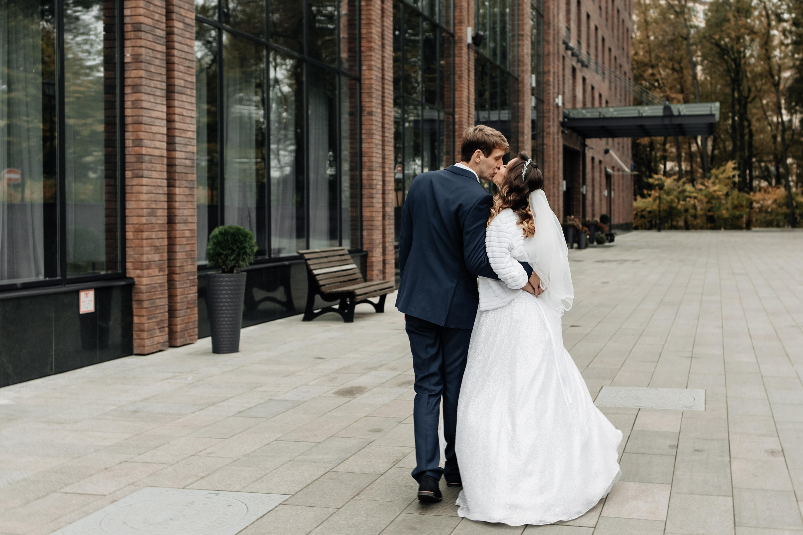 Свадебная фотосессия осенью в парке