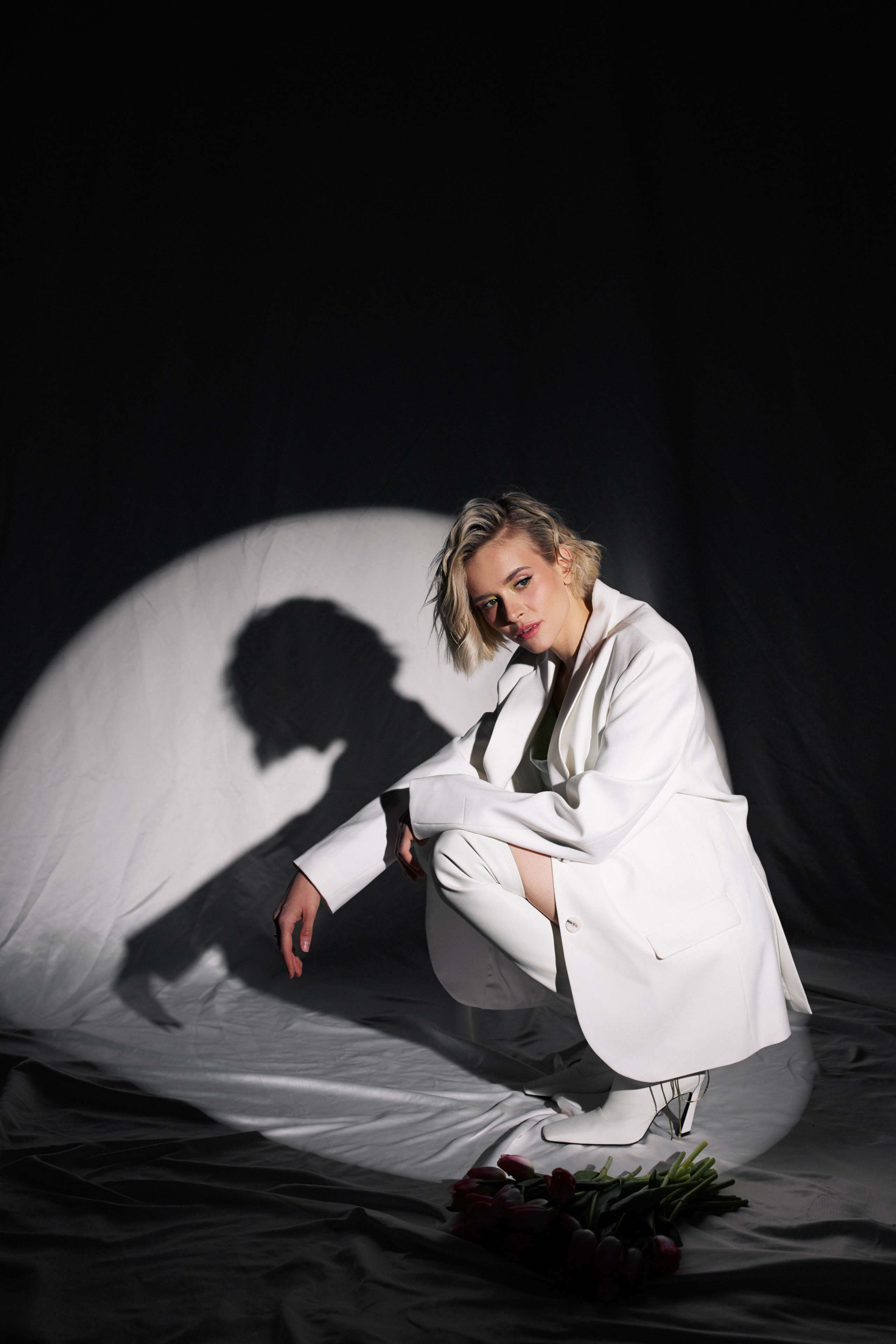 Женский фотограф в Москве и Московской области. Женская фотосессия. Женственные фотографии. Фотографии красивых женщин. Красивая стильная женская фотосессия. Контент-фотосессия. Визуал для блога.