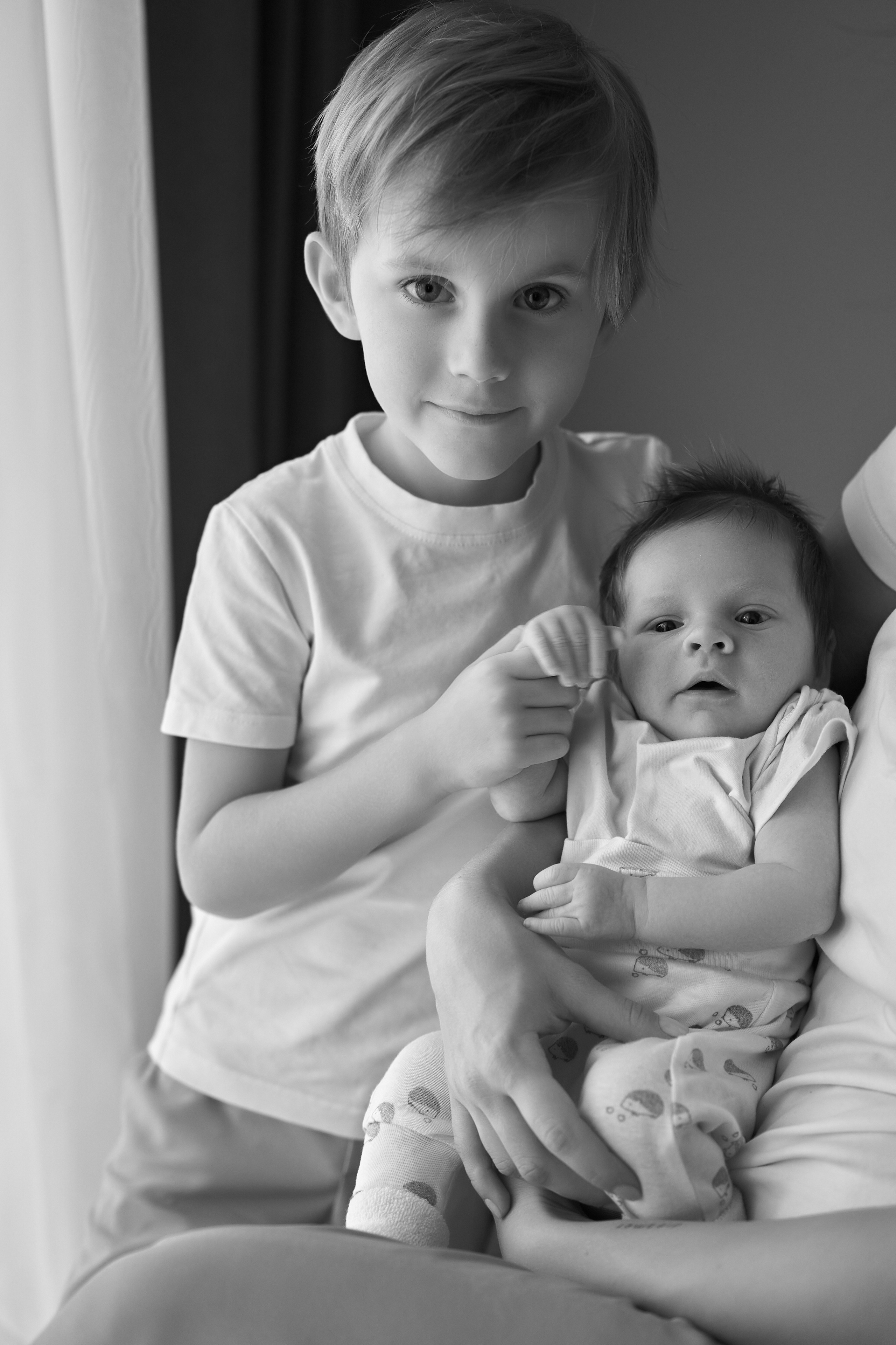 Домашняя семейная фотосессия в Москве, Домодедово, Видное, Бутово, Щербинка. Семейный фотограф Москва и Московская область. Семейная фотосессия на природе. Фотосессия детского праздника. Фотосессия юбилея. Фотосессия в день рождения. Фотограф на годик ребенку. Детский фотограф. Фоторепортаж семейного праздника. Детский фотограф Москва.