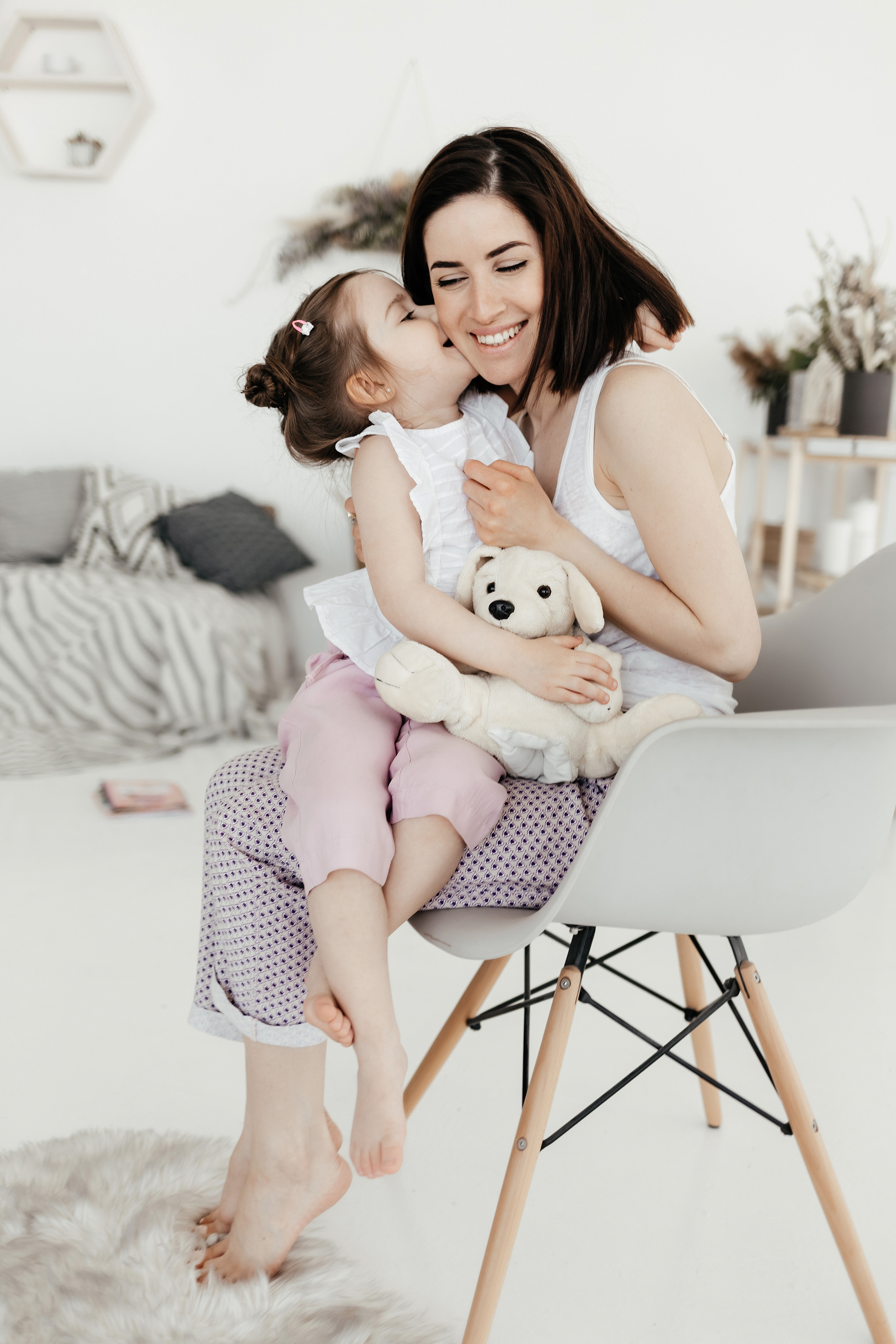 Домашняя семейная фотосессия в Москве, Домодедово, Видное, Бутово, Щербинка. Семейный фотограф Москва и Московская область. Семейная фотосессия на природе. Фотосессия детского праздника. Фотосессия юбилея. Фотосессия в день рождения. Фотограф на годик ребенку. Детский фотограф. Фоторепортаж семейного праздника. Детский фотограф Москва.